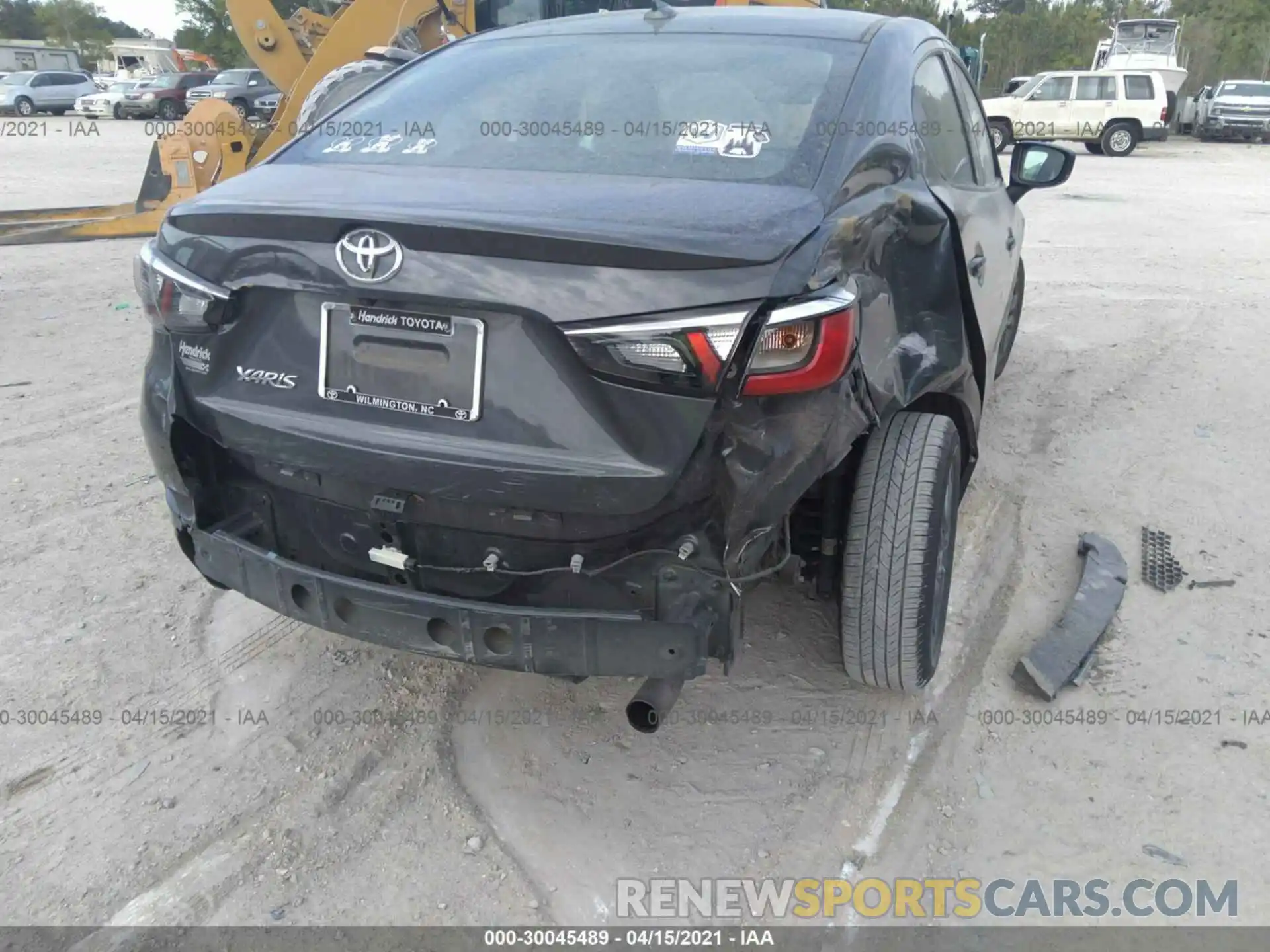 6 Photograph of a damaged car 3MYDLBYV2KY504936 TOYOTA YARIS SEDAN 2019