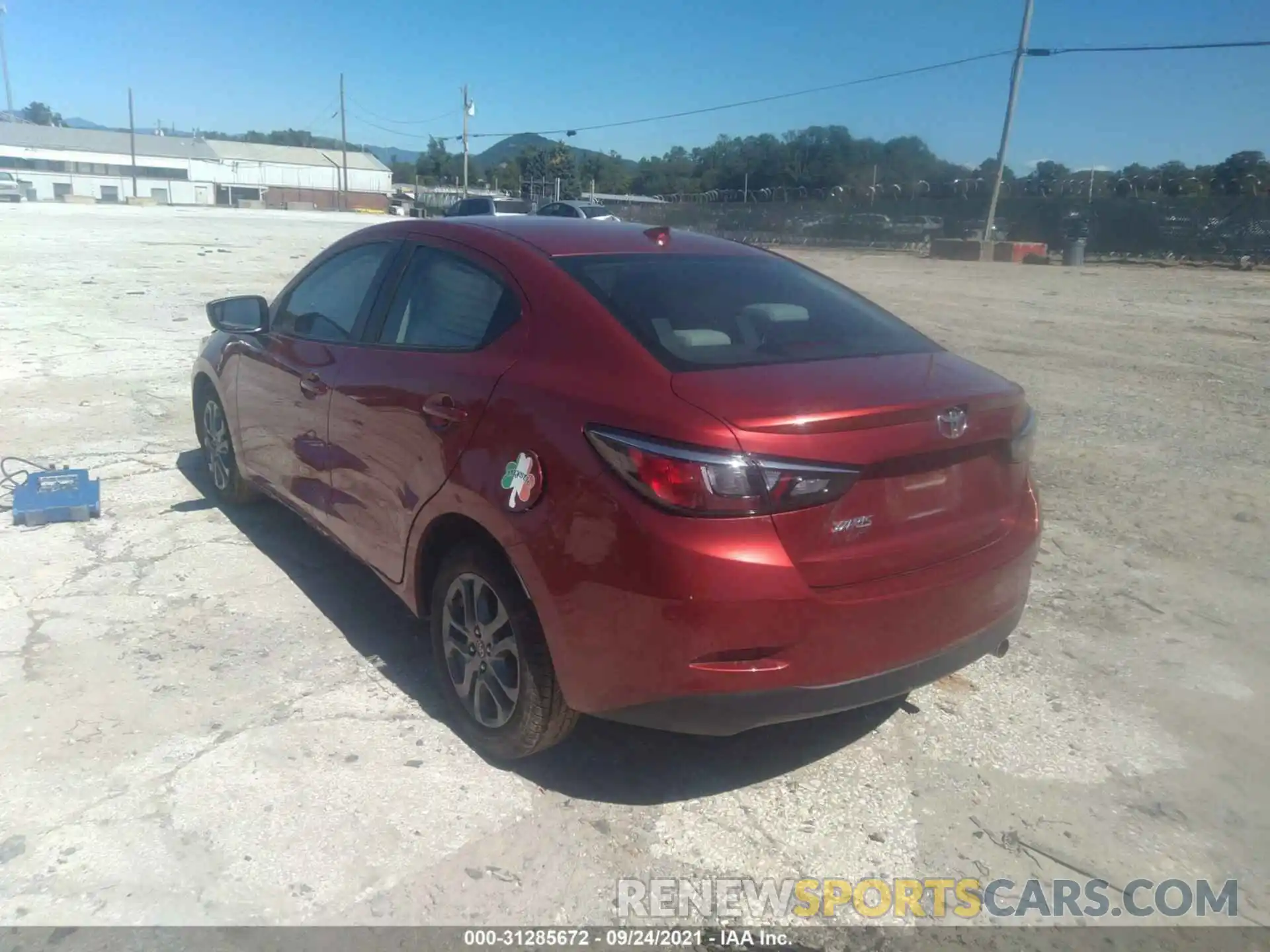 3 Photograph of a damaged car 3MYDLBYV2KY516777 TOYOTA YARIS SEDAN 2019