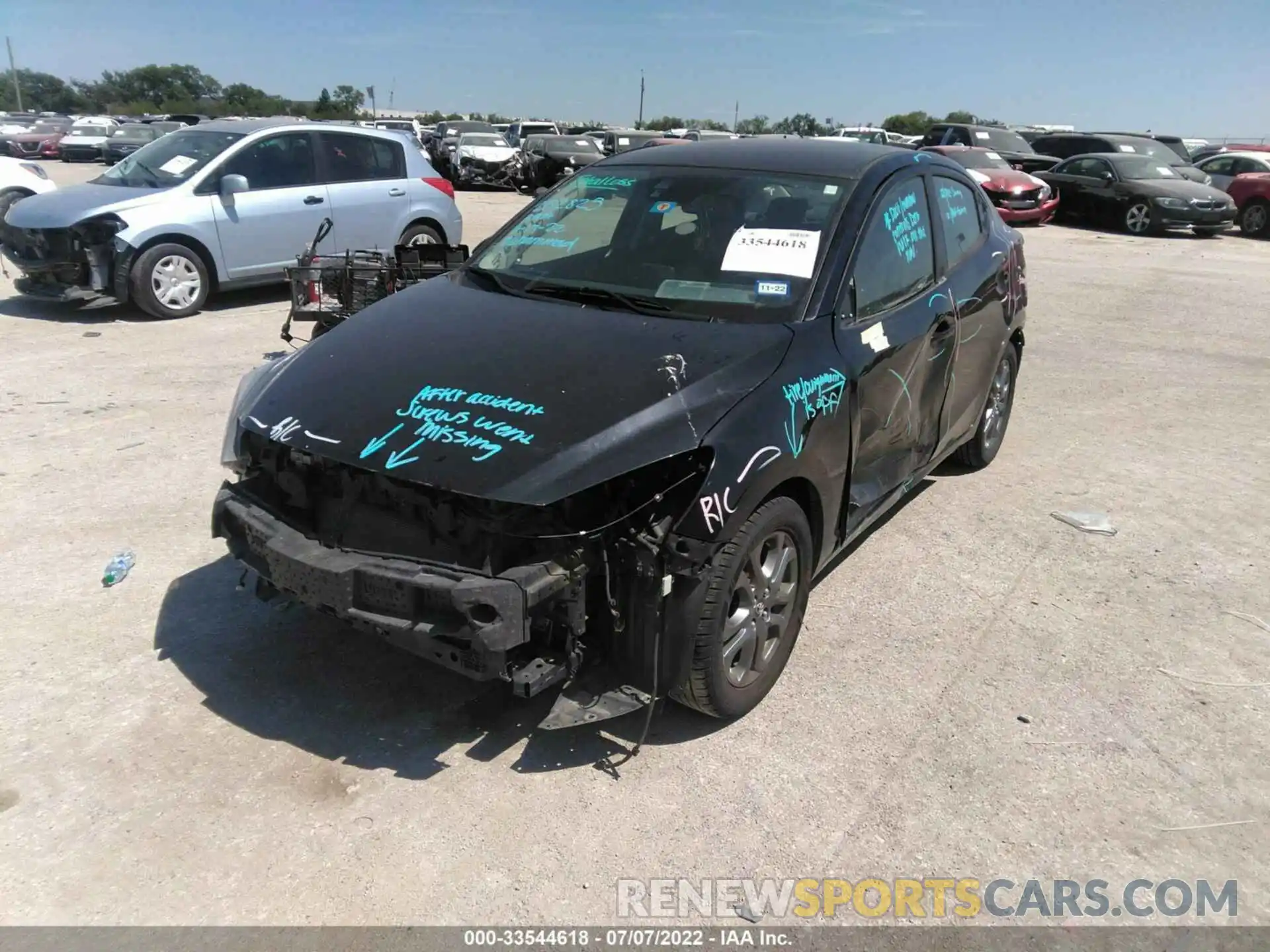 6 Photograph of a damaged car 3MYDLBYV2KY528637 TOYOTA YARIS SEDAN 2019