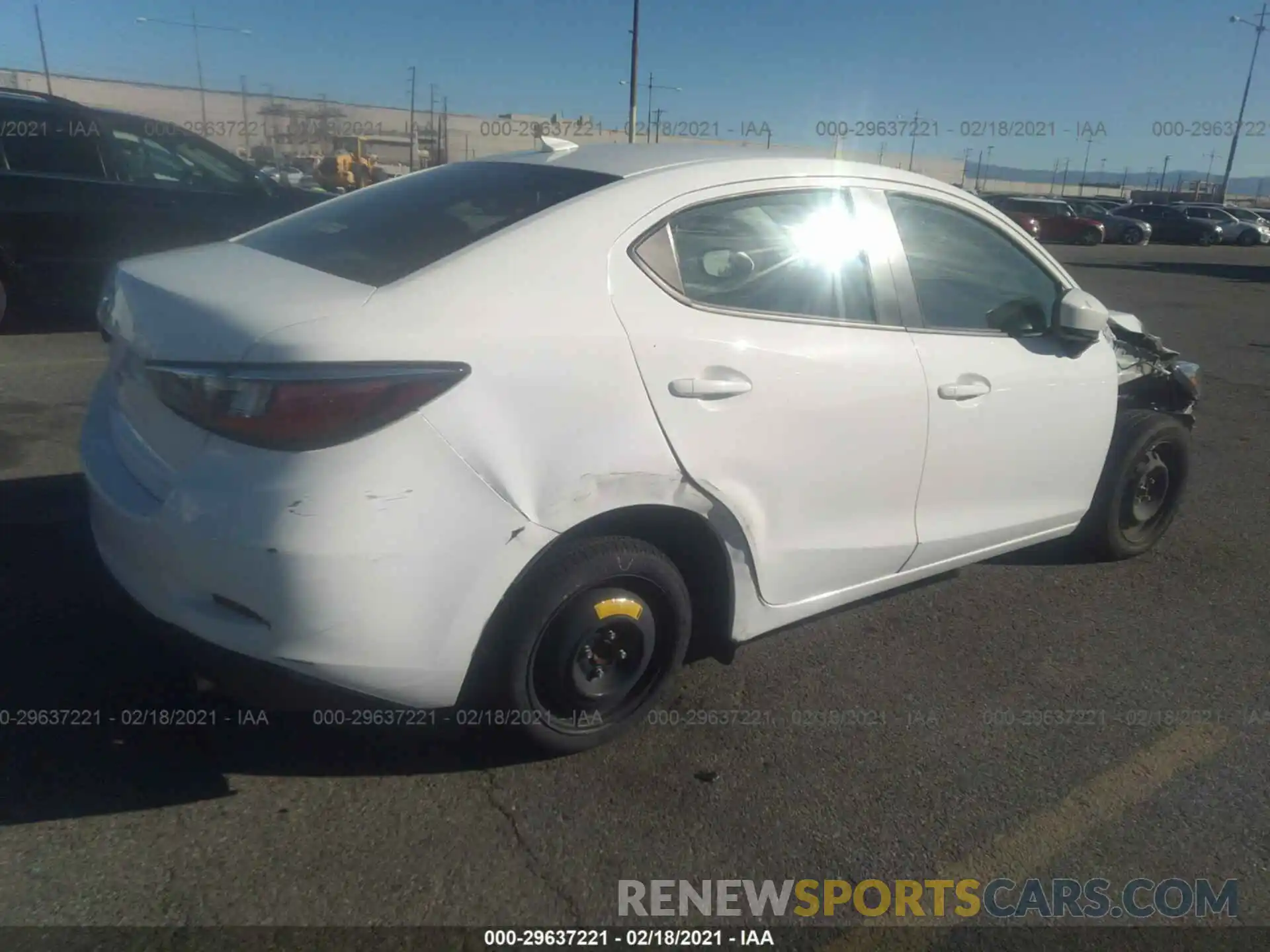 4 Photograph of a damaged car 3MYDLBYV3KY518795 TOYOTA YARIS SEDAN 2019