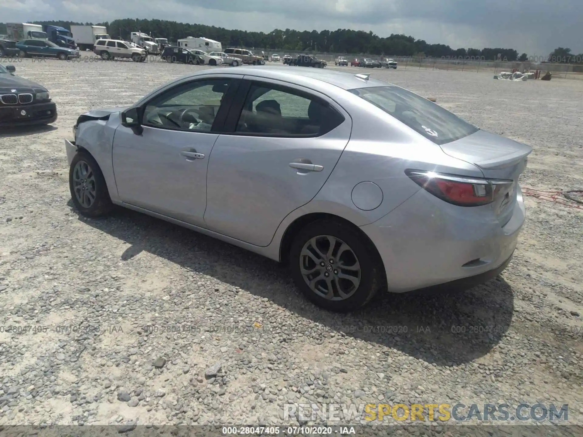 3 Photograph of a damaged car 3MYDLBYV3KY524421 TOYOTA YARIS SEDAN 2019