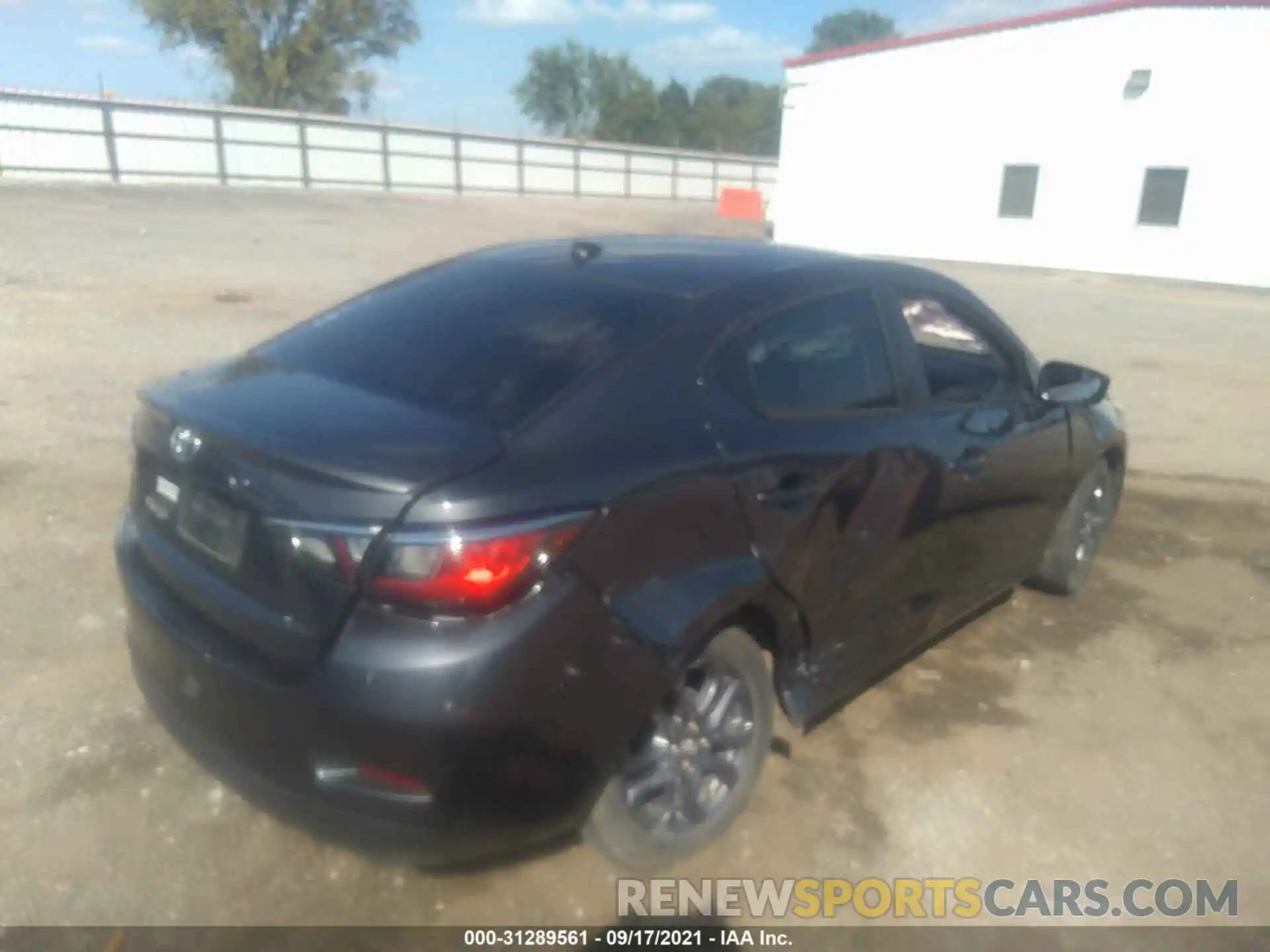 4 Photograph of a damaged car 3MYDLBYV5KY506454 TOYOTA YARIS SEDAN 2019