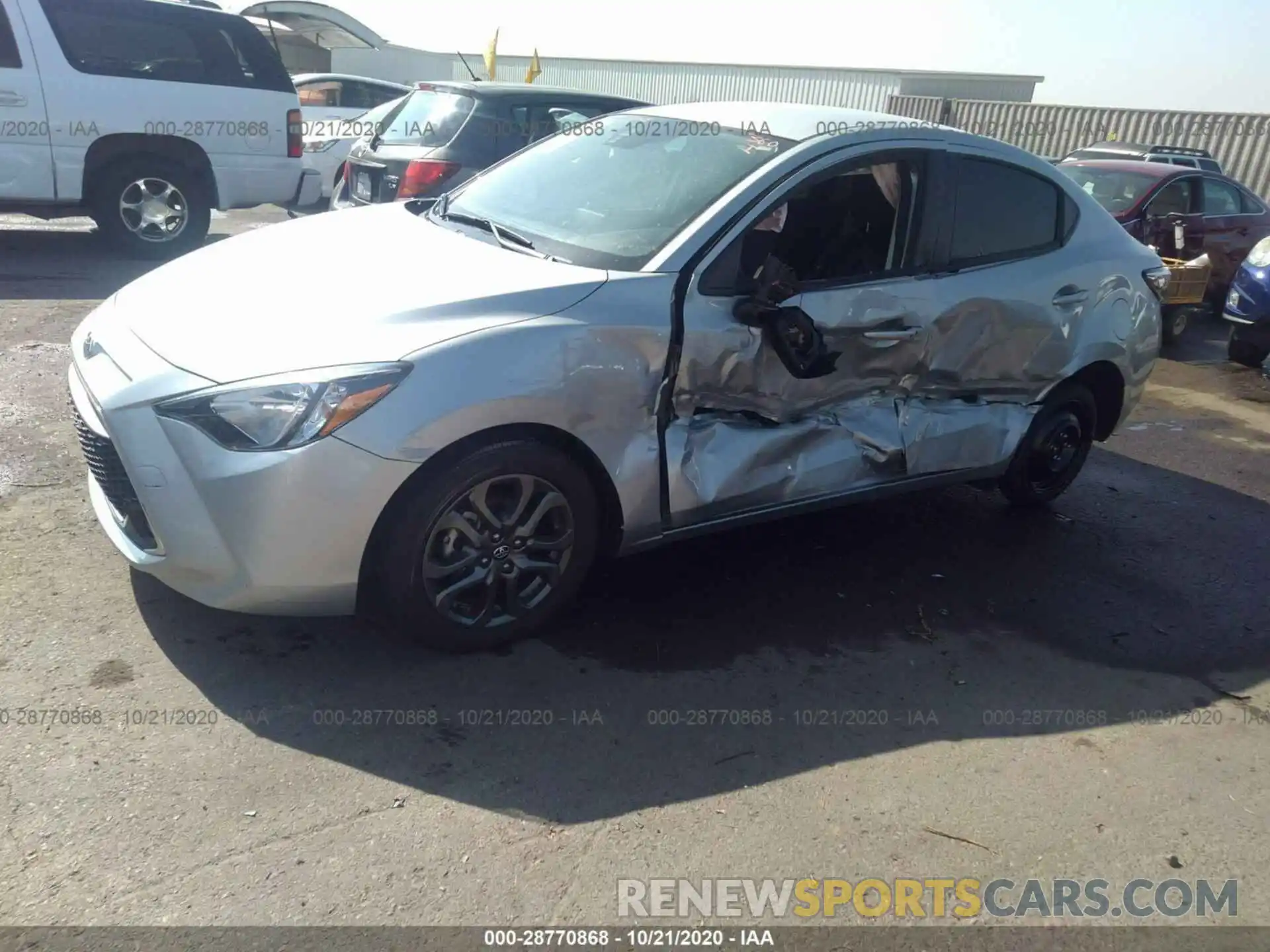 2 Photograph of a damaged car 3MYDLBYV5KY511007 TOYOTA YARIS SEDAN 2019