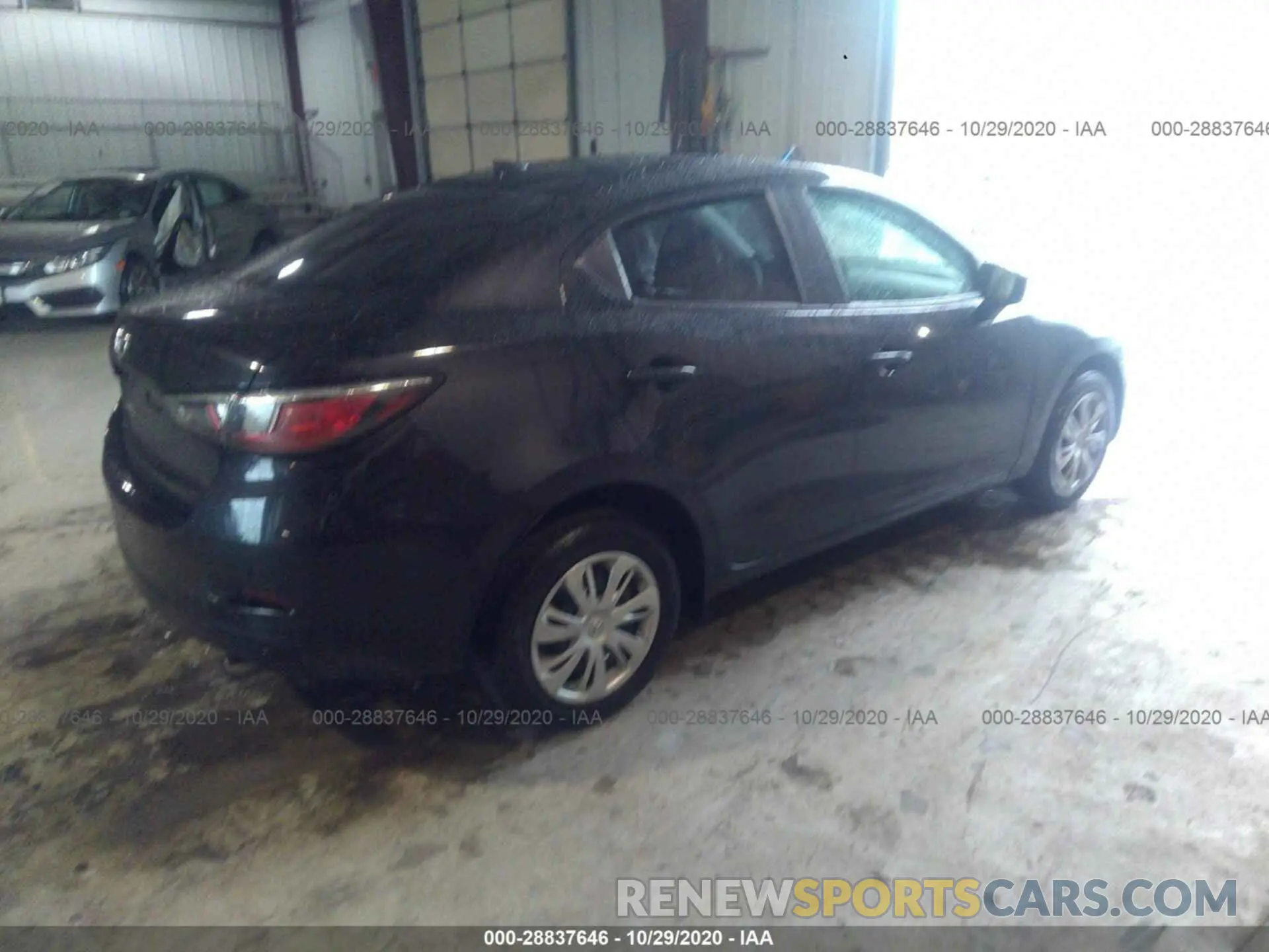 4 Photograph of a damaged car 3MYDLBYV6KY513798 TOYOTA YARIS SEDAN 2019