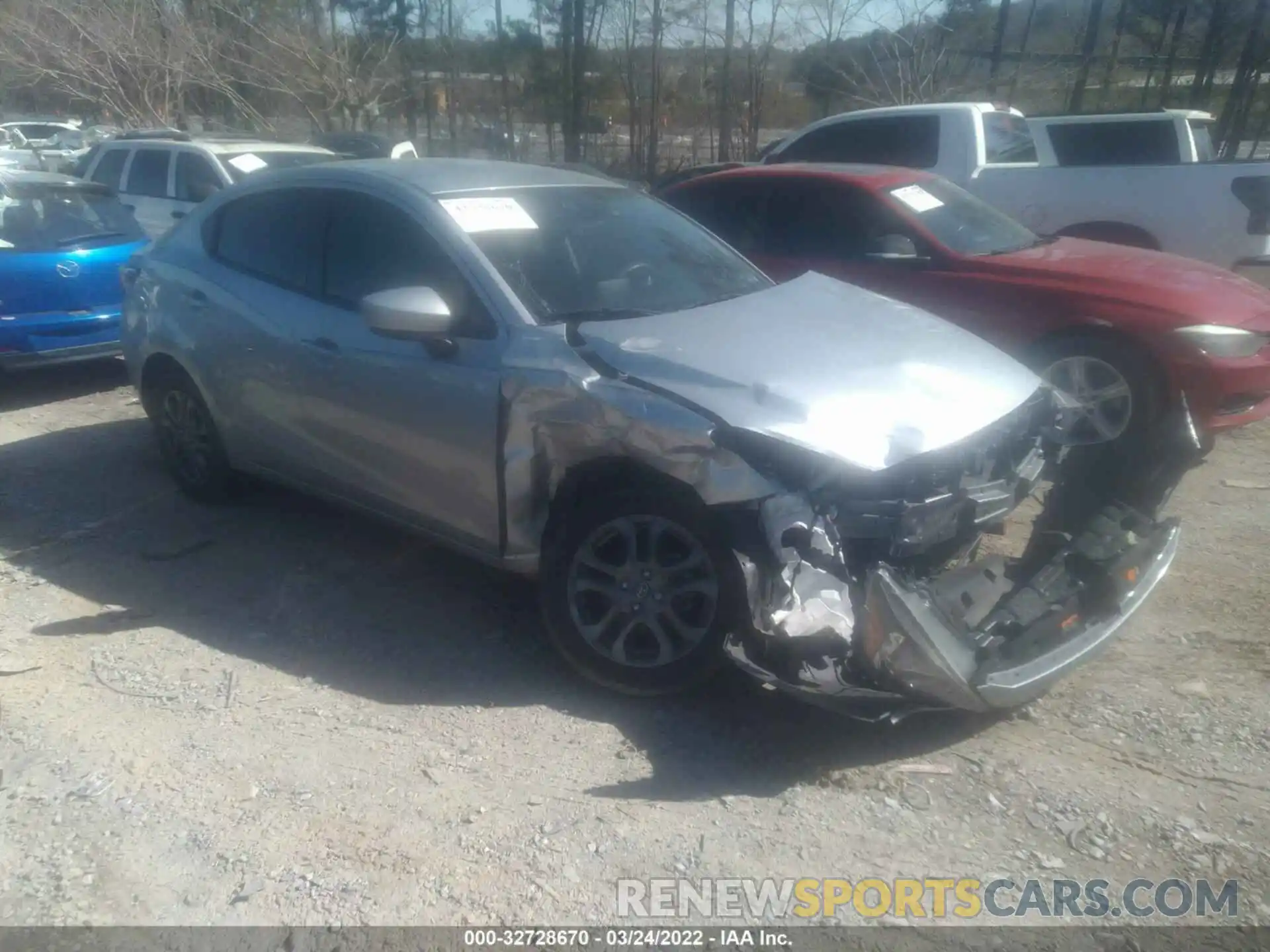 1 Photograph of a damaged car 3MYDLBYV6KY517706 TOYOTA YARIS SEDAN 2019