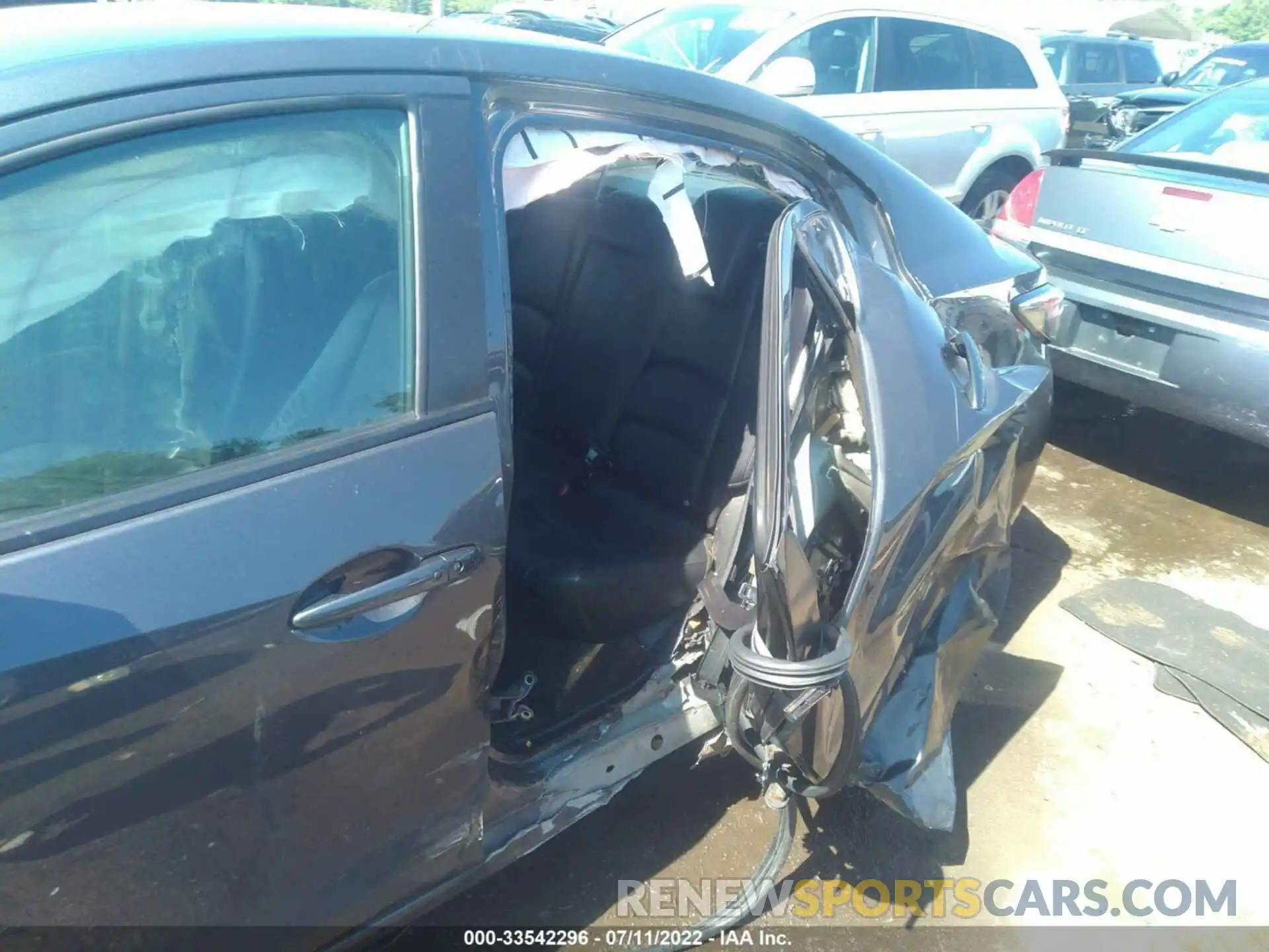 6 Photograph of a damaged car 3MYDLBYV6KY521478 TOYOTA YARIS SEDAN 2019