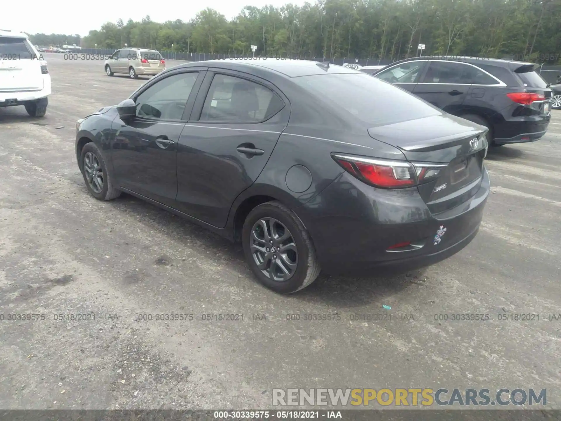 3 Photograph of a damaged car 3MYDLBYV6KY528561 TOYOTA YARIS SEDAN 2019