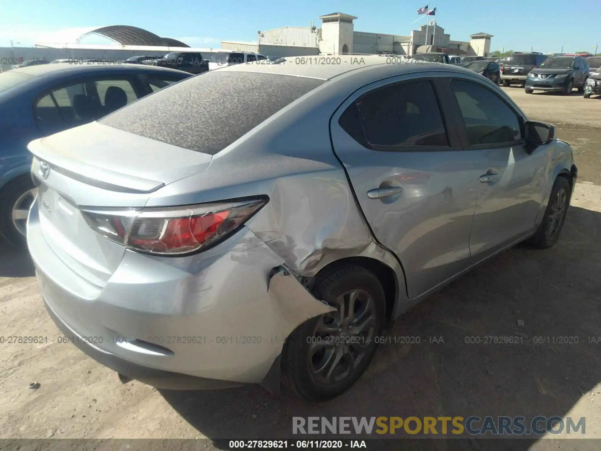 4 Photograph of a damaged car 3MYDLBYV7KY504088 TOYOTA YARIS SEDAN 2019