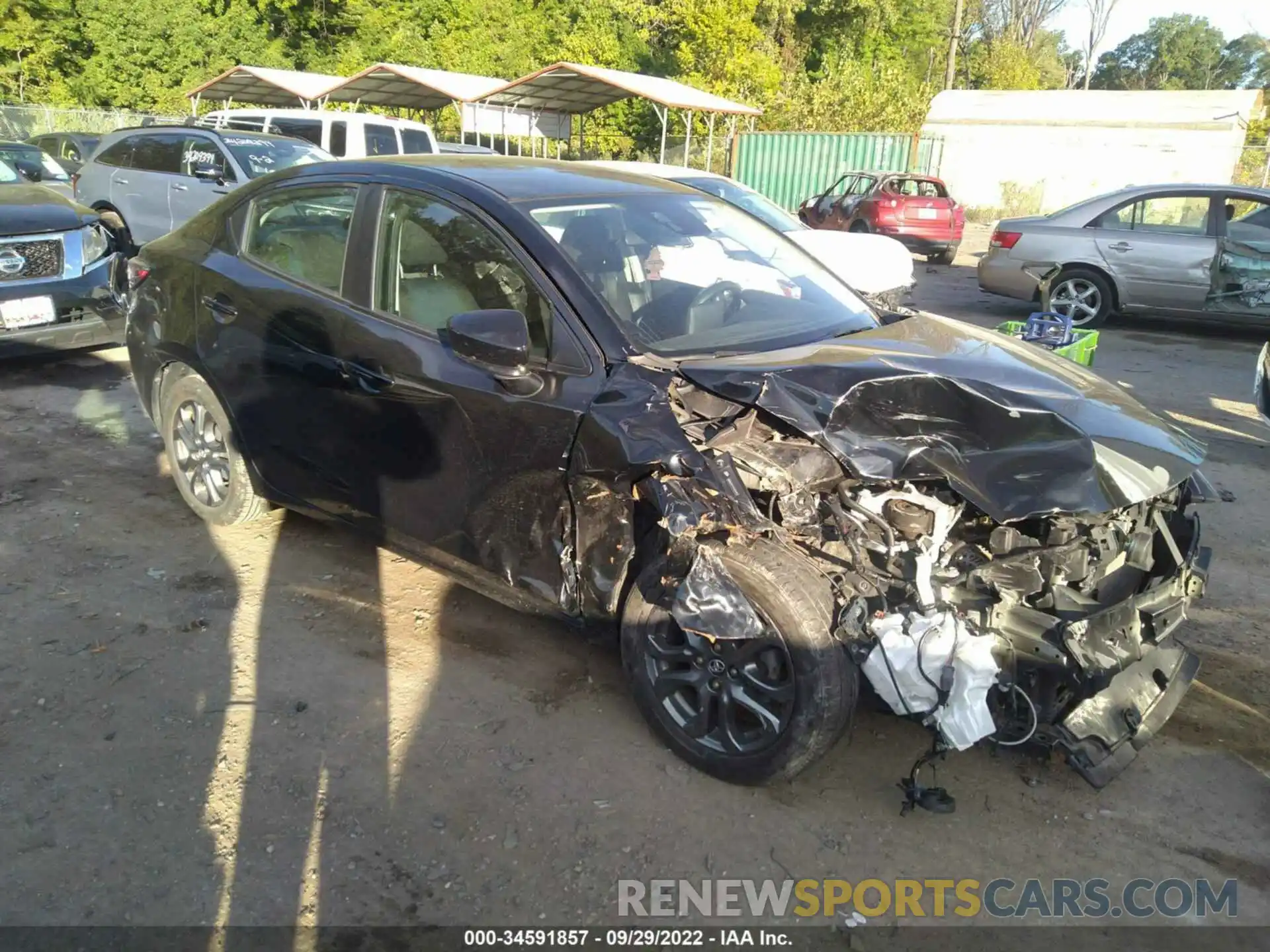 1 Photograph of a damaged car 3MYDLBYV7KY504544 TOYOTA YARIS SEDAN 2019