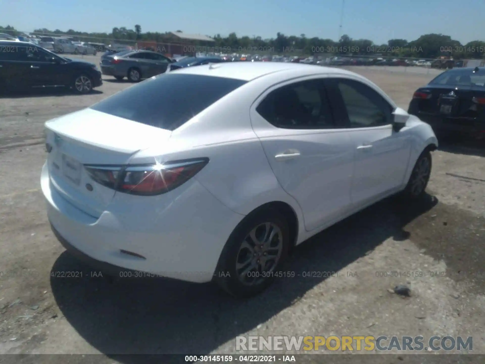 4 Photograph of a damaged car 3MYDLBYV7KY515690 TOYOTA YARIS SEDAN 2019