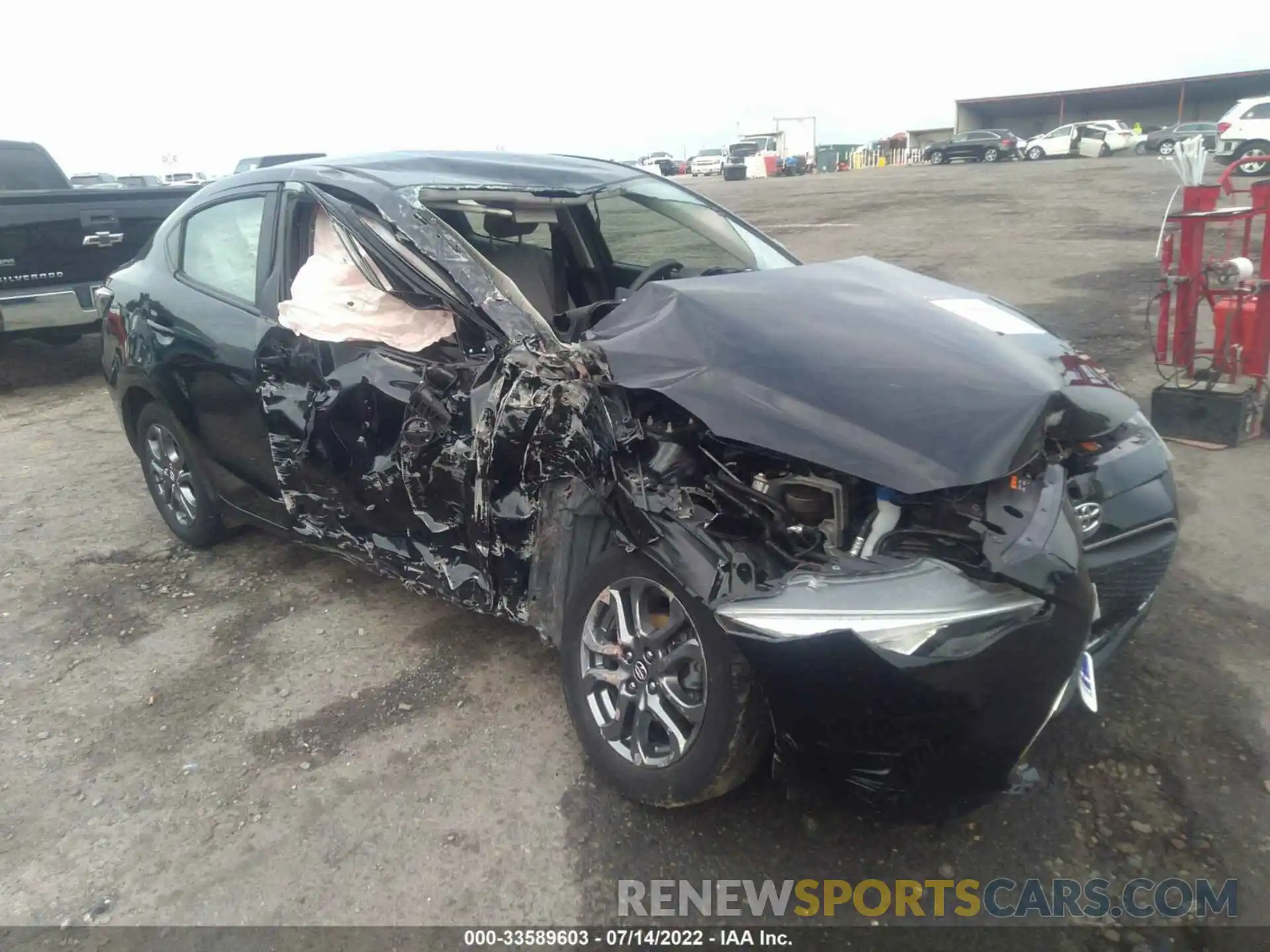 1 Photograph of a damaged car 3MYDLBYV7KY516502 TOYOTA YARIS SEDAN 2019