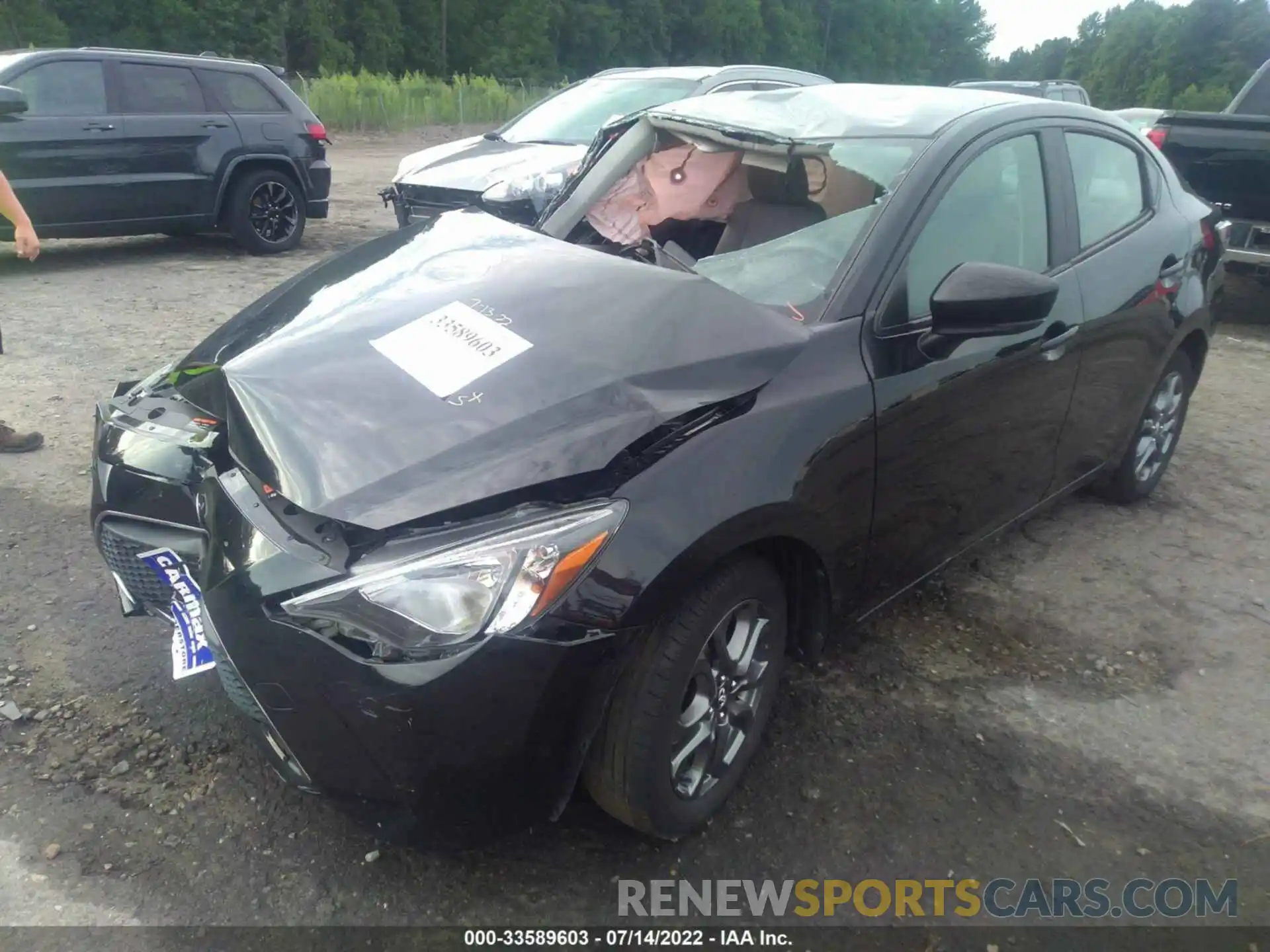 2 Photograph of a damaged car 3MYDLBYV7KY516502 TOYOTA YARIS SEDAN 2019