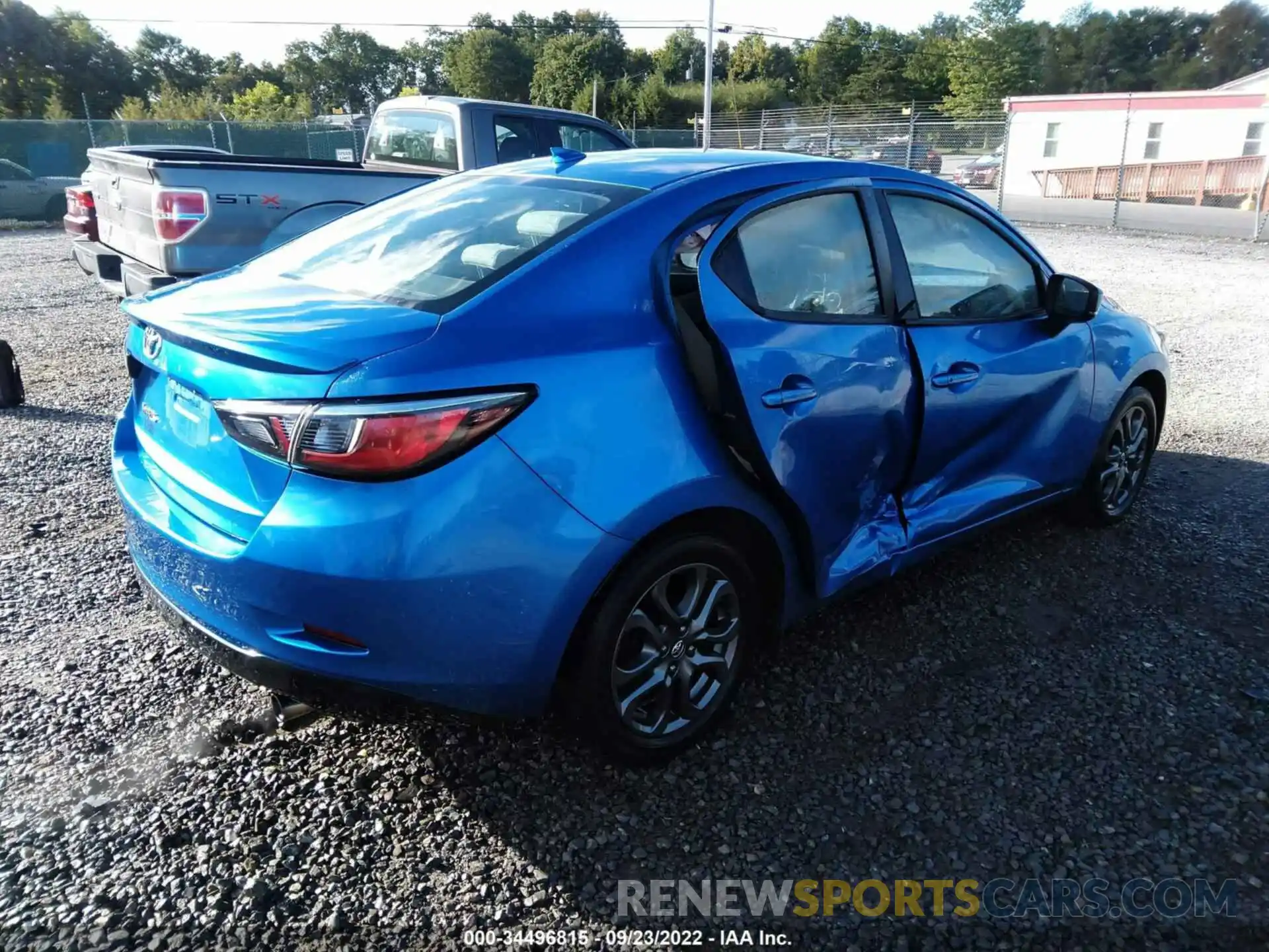 4 Photograph of a damaged car 3MYDLBYV7KY520646 TOYOTA YARIS SEDAN 2019