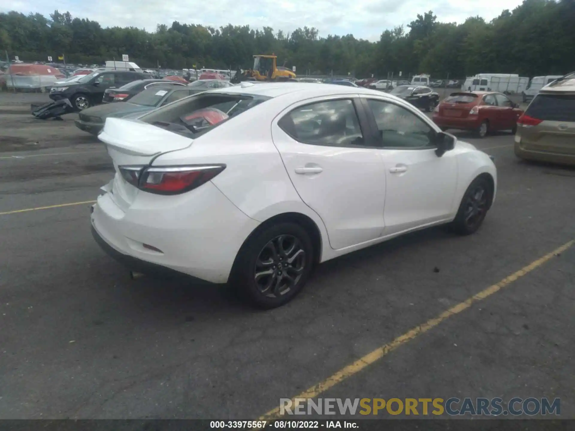 4 Photograph of a damaged car 3MYDLBYV8KY505086 TOYOTA YARIS SEDAN 2019