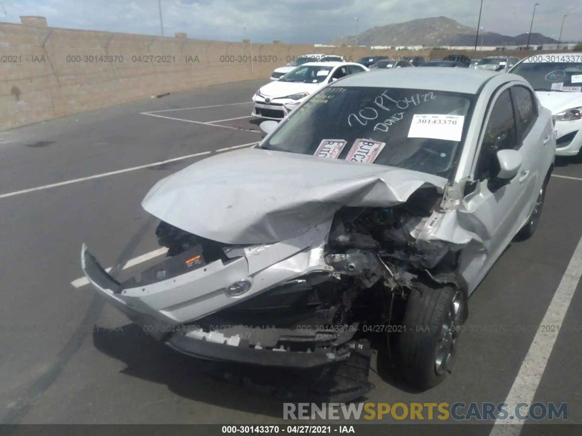 6 Photograph of a damaged car 3MYDLBYV8KY506416 TOYOTA YARIS SEDAN 2019