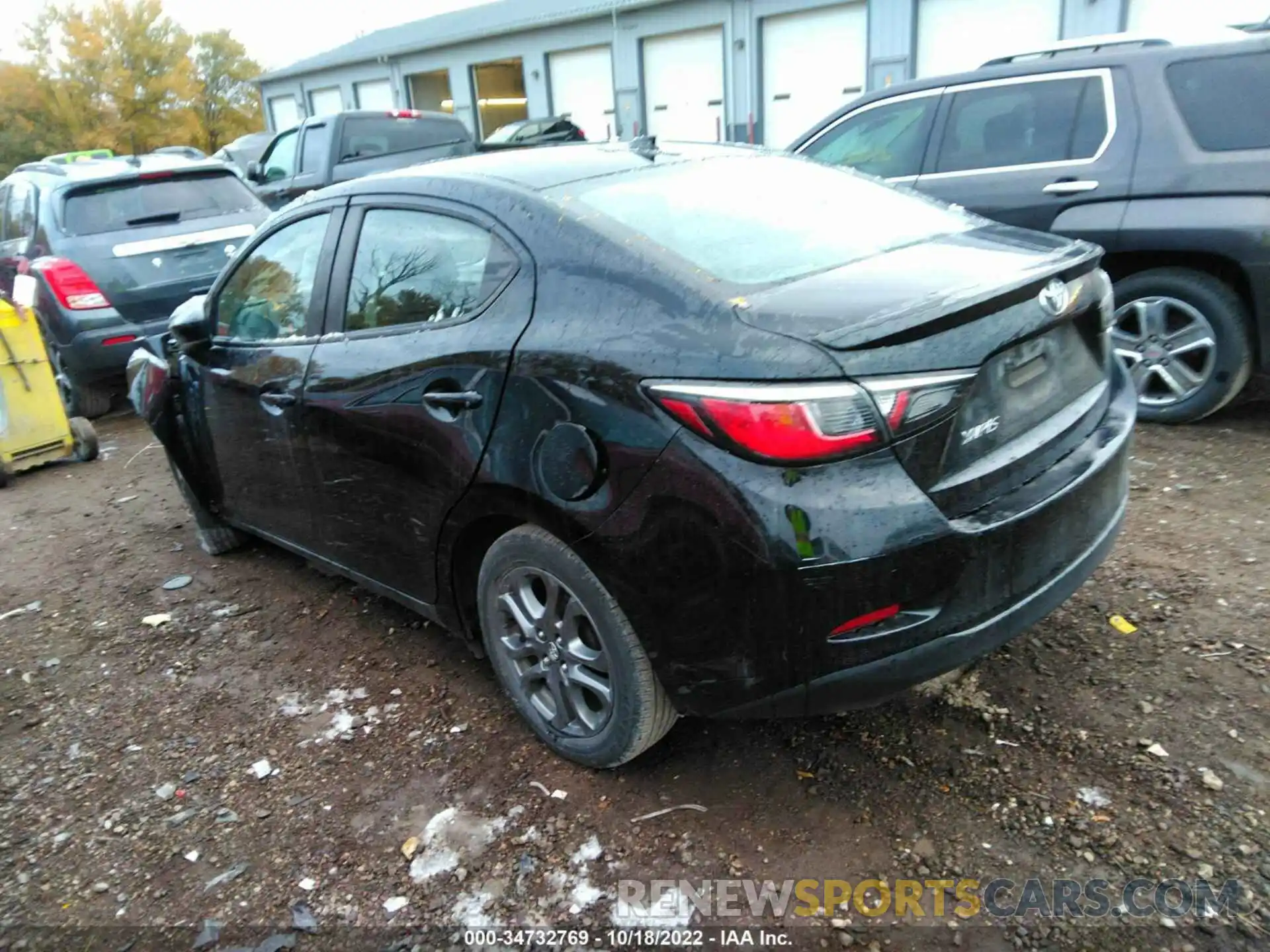 3 Photograph of a damaged car 3MYDLBYV8KY516489 TOYOTA YARIS SEDAN 2019