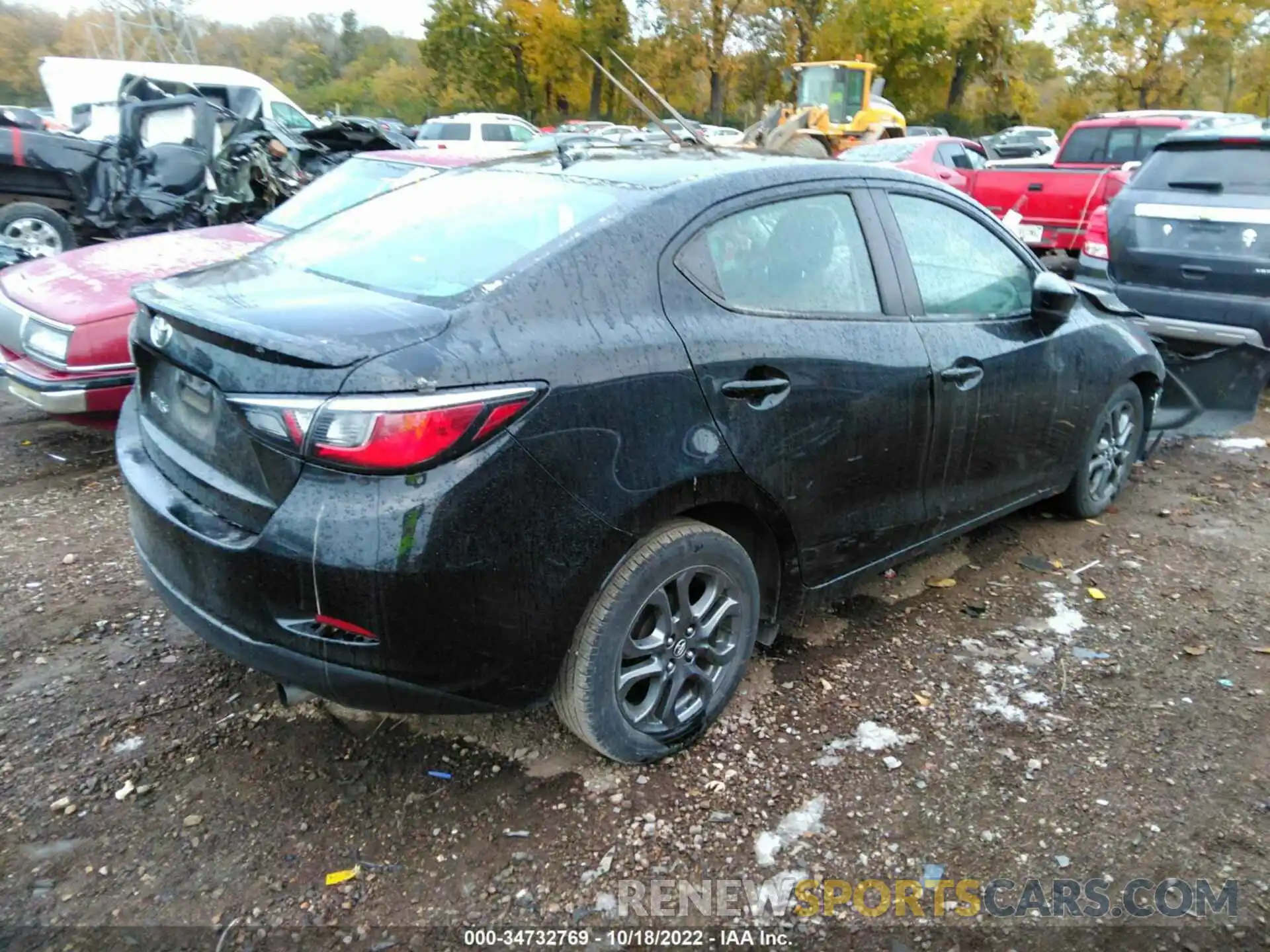 4 Photograph of a damaged car 3MYDLBYV8KY516489 TOYOTA YARIS SEDAN 2019