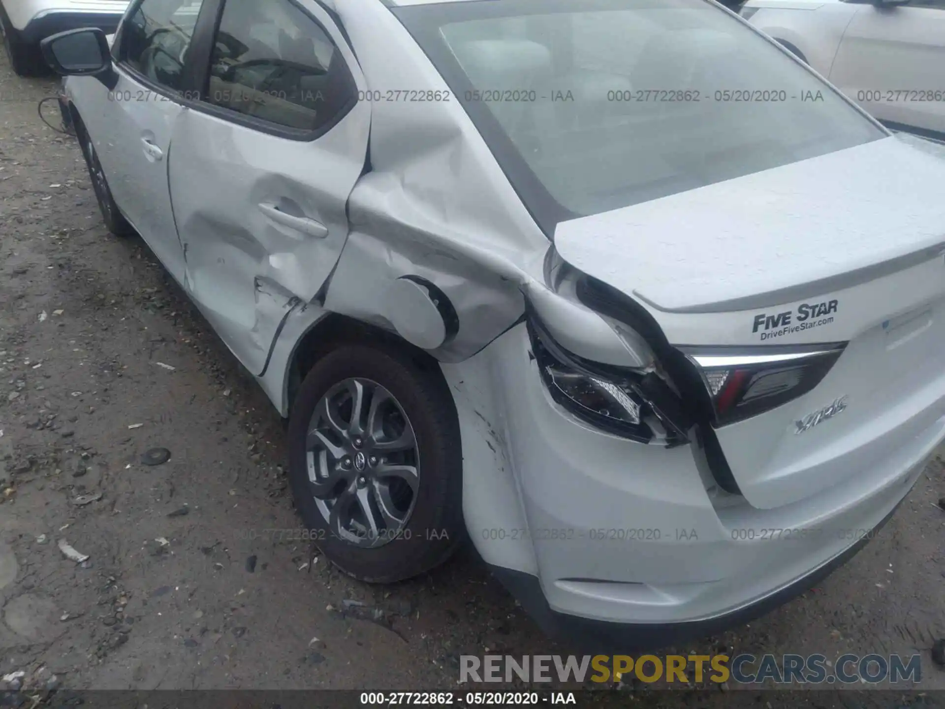 6 Photograph of a damaged car 3MYDLBYV9KY518414 TOYOTA YARIS SEDAN 2019