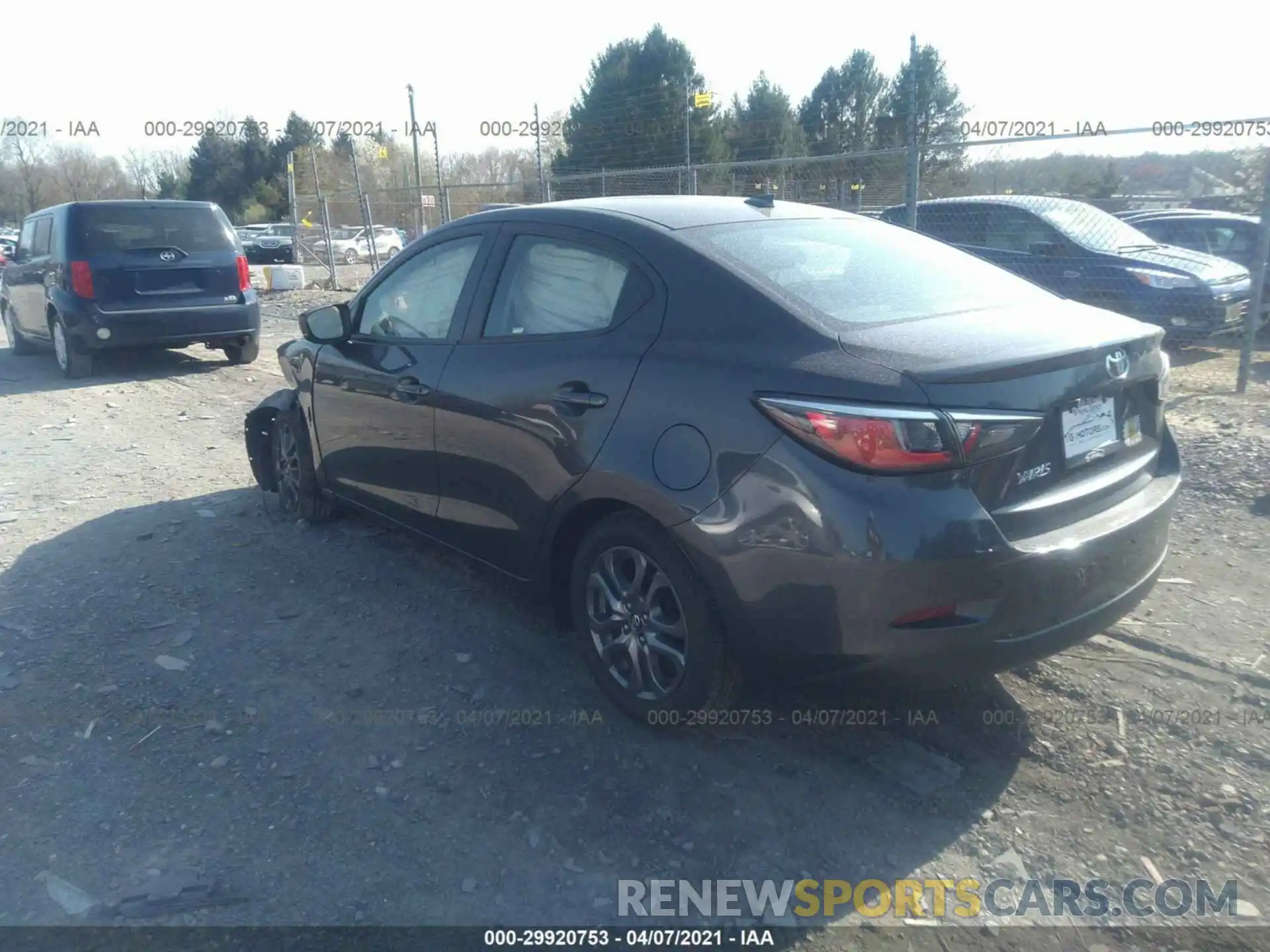 3 Photograph of a damaged car 3MYDLBYVXKY513044 TOYOTA YARIS SEDAN 2019