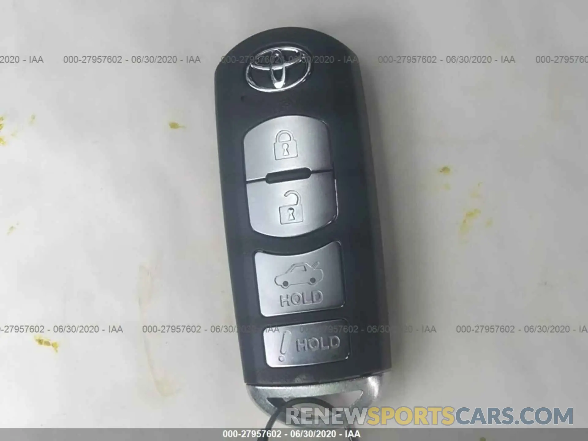11 Photograph of a damaged car 3MYDLBYVXKY518051 TOYOTA YARIS SEDAN 2019