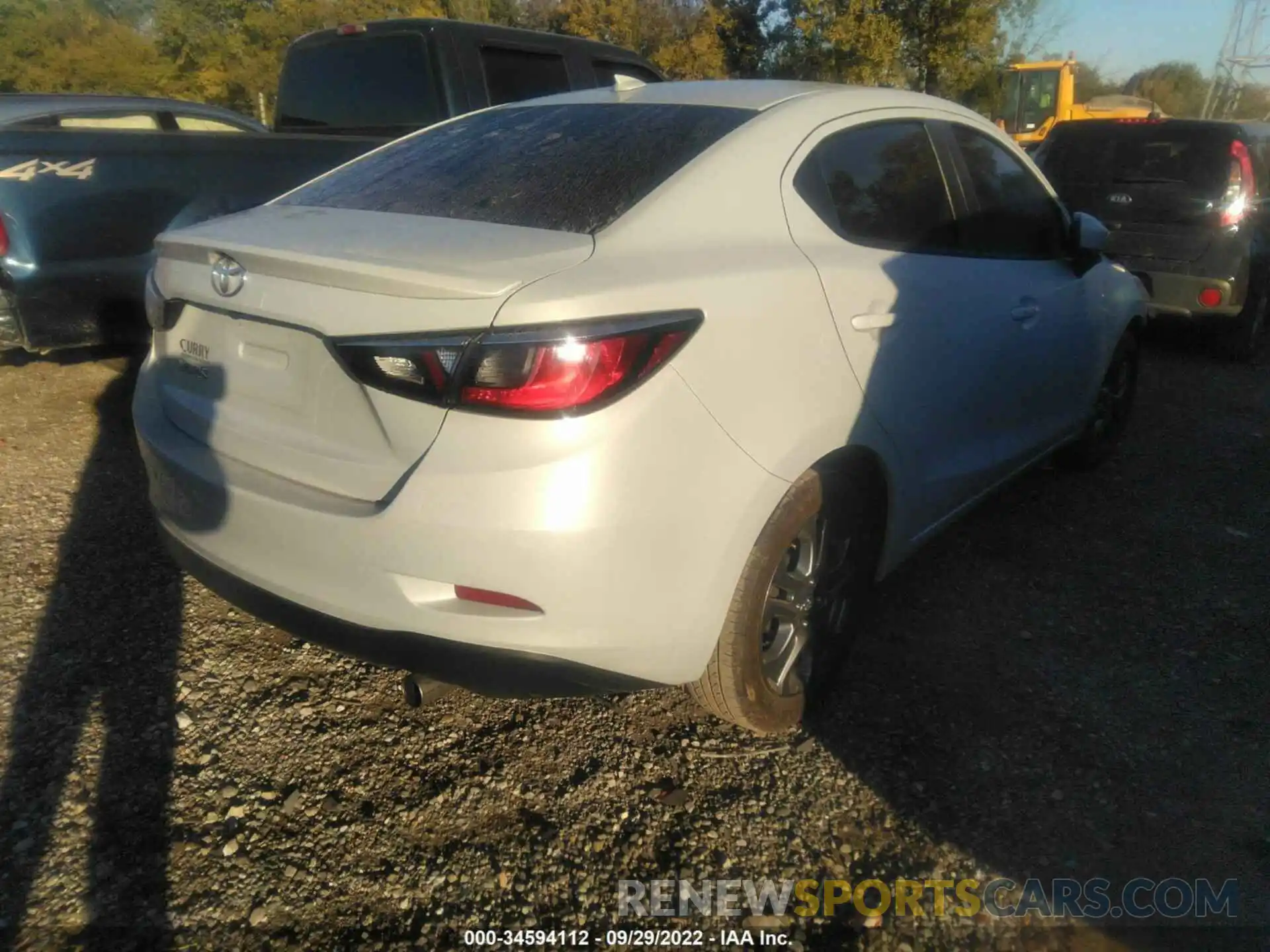 4 Photograph of a damaged car 3MYDLBYVXKY518700 TOYOTA YARIS SEDAN 2019