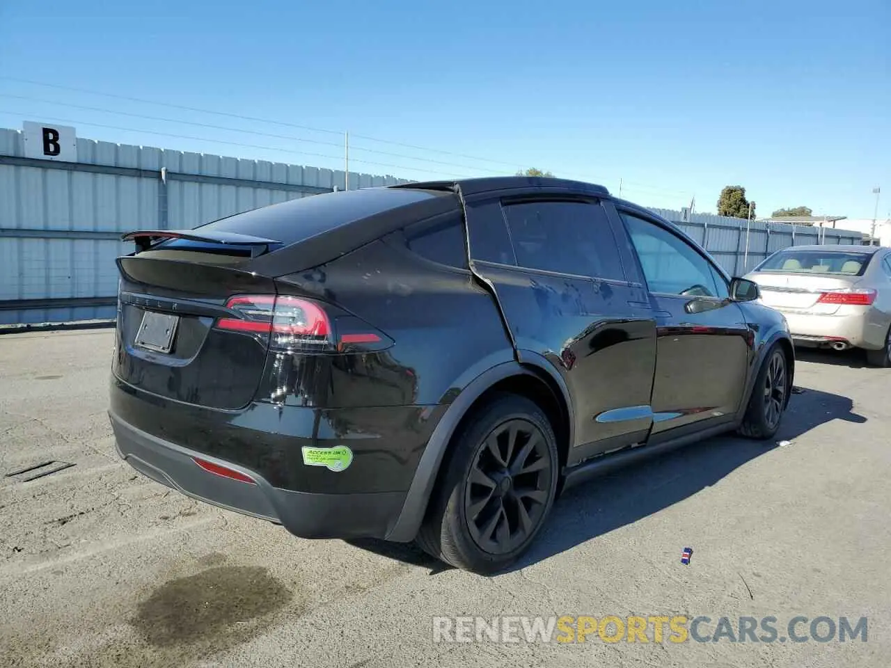 3 Photograph of a damaged car 7SAXCDE52PF393242 TSMR MODEL S 2023