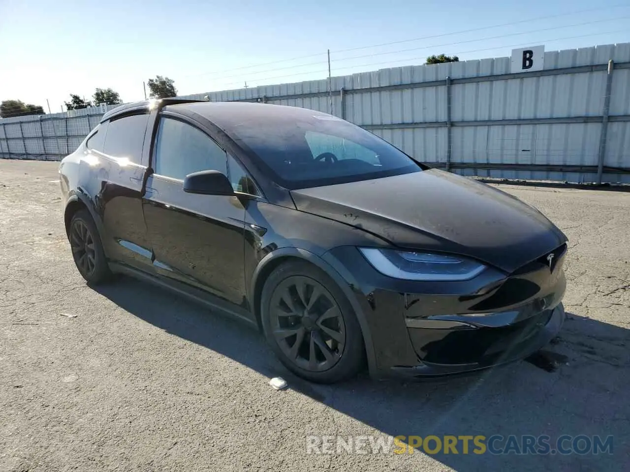 4 Photograph of a damaged car 7SAXCDE52PF393242 TSMR MODEL S 2023