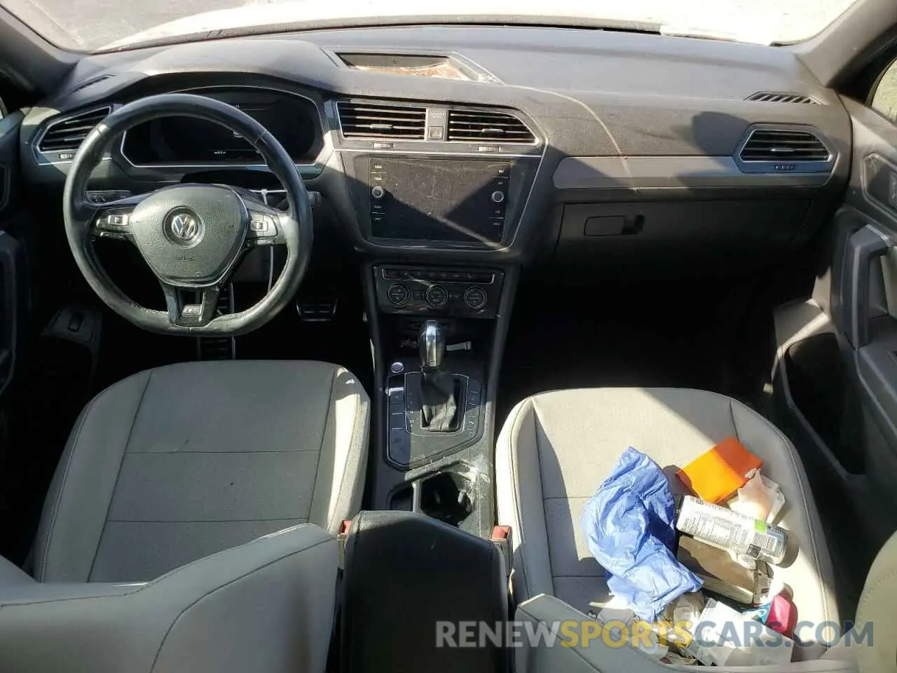 8 Photograph of a damaged car 3VV3B7AX7KM061844 VOLKSWAGEN 25606 2019