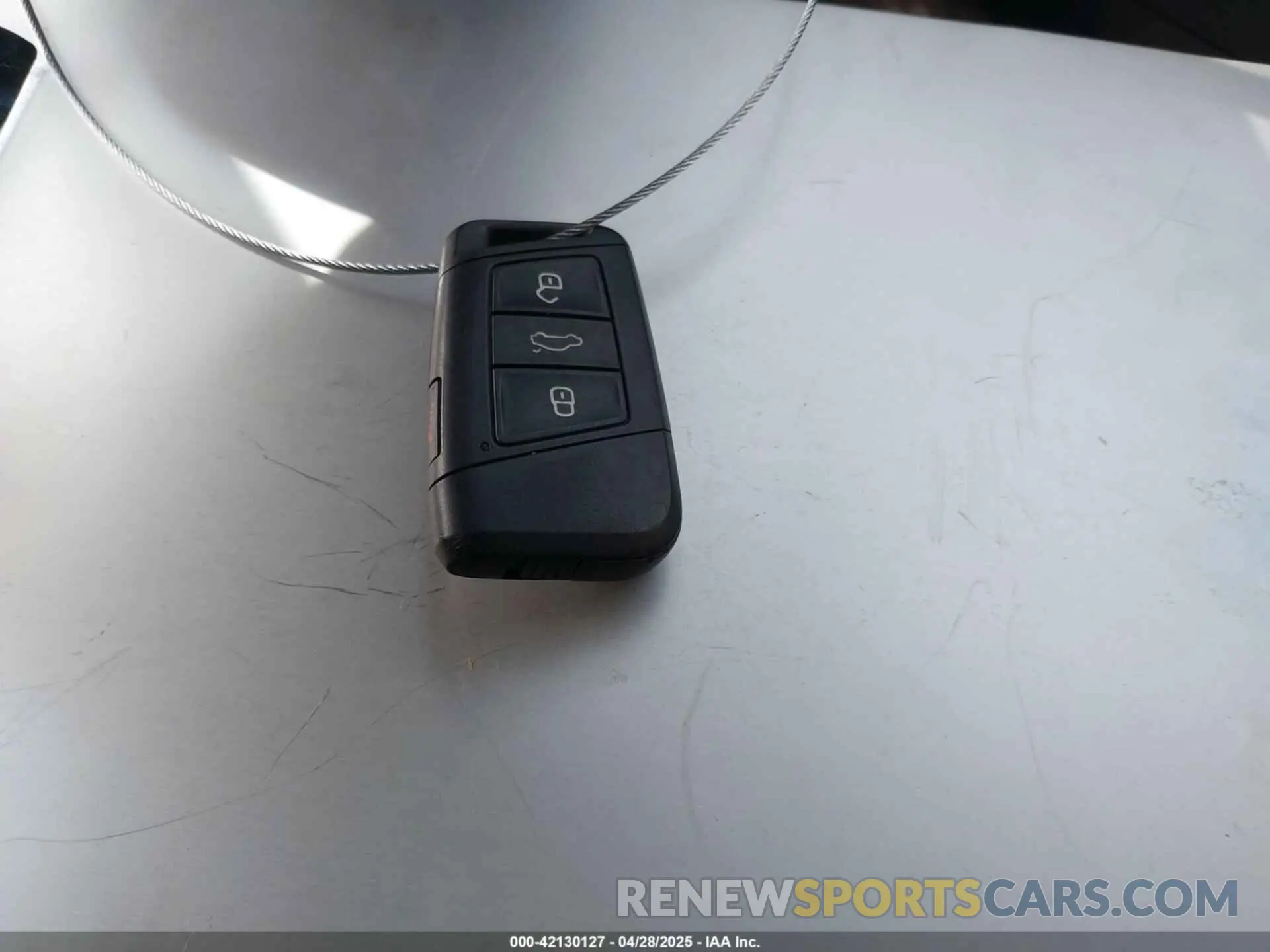 11 Photograph of a damaged car WVWBR7AN3KE030990 VOLKSWAGEN ARTEON 2019