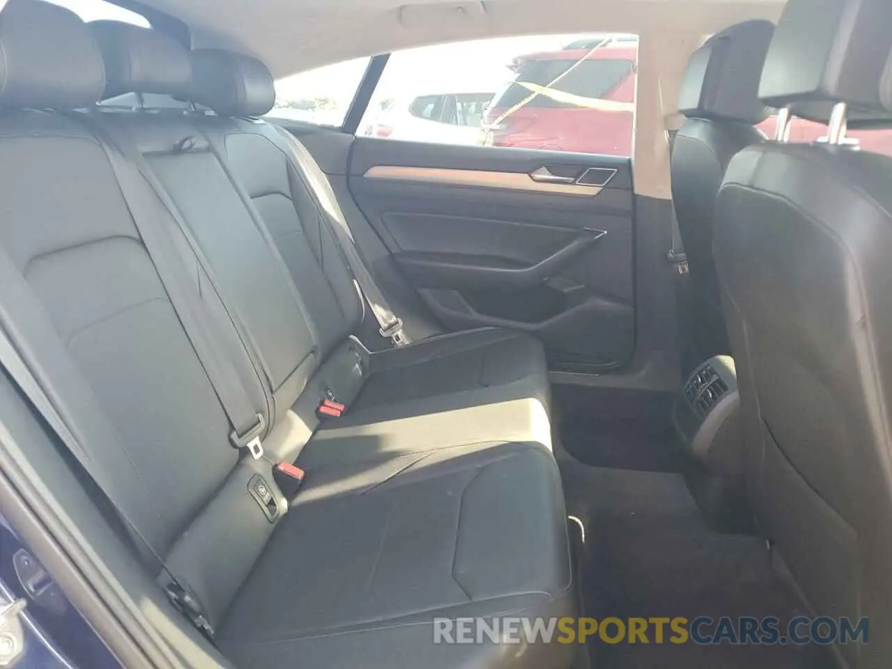 10 Photograph of a damaged car WVWBR7AN4KE000929 VOLKSWAGEN ARTEON 2019