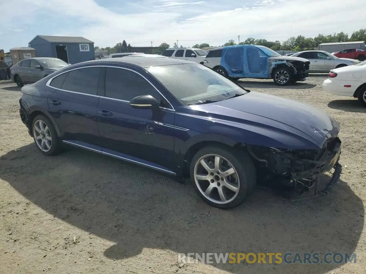 4 Photograph of a damaged car WVWTR7AN9KE000283 VOLKSWAGEN ARTEON 2019