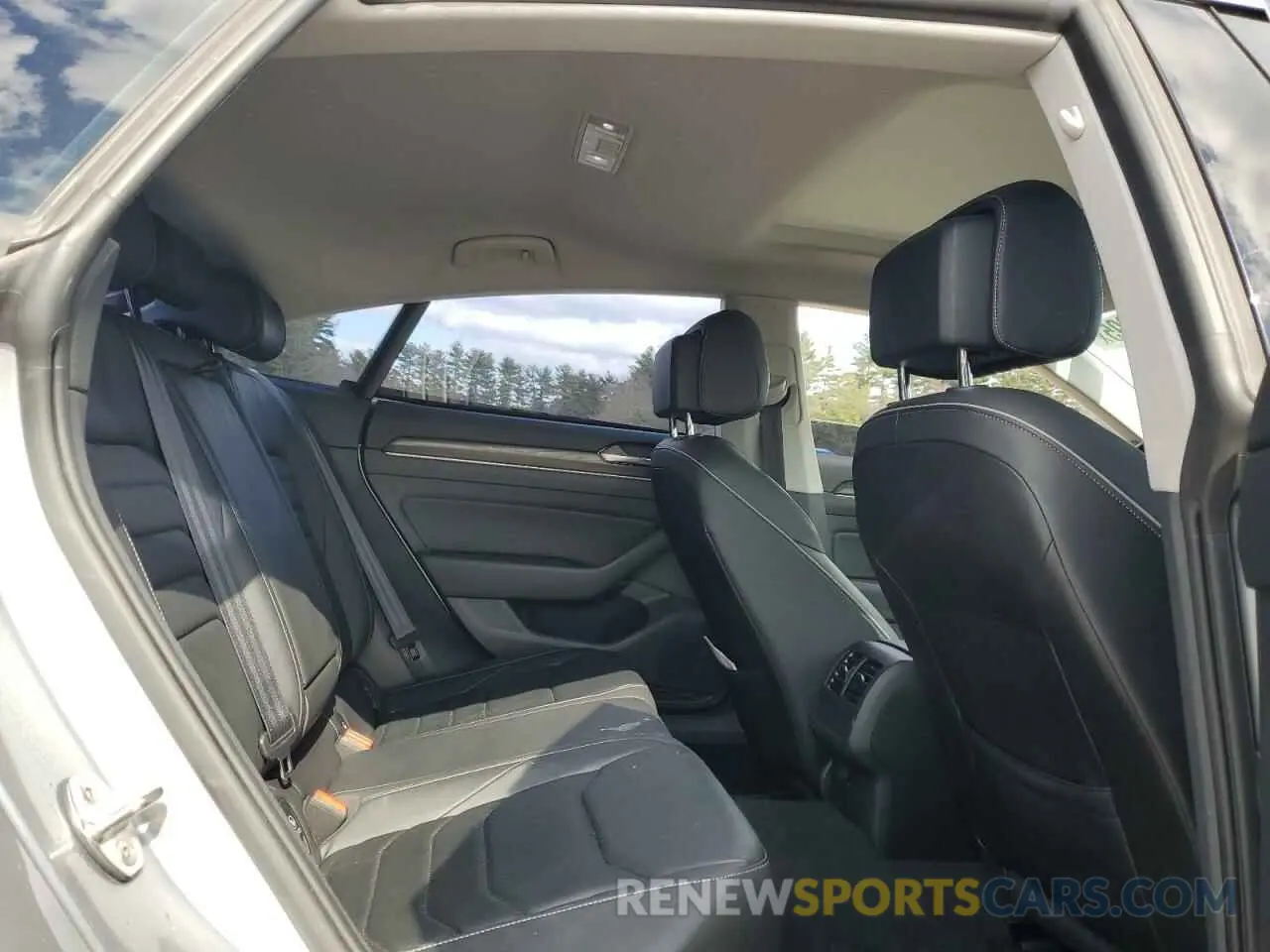 10 Photograph of a damaged car WVWDR7AN2LE018758 VOLKSWAGEN ARTEON 2020