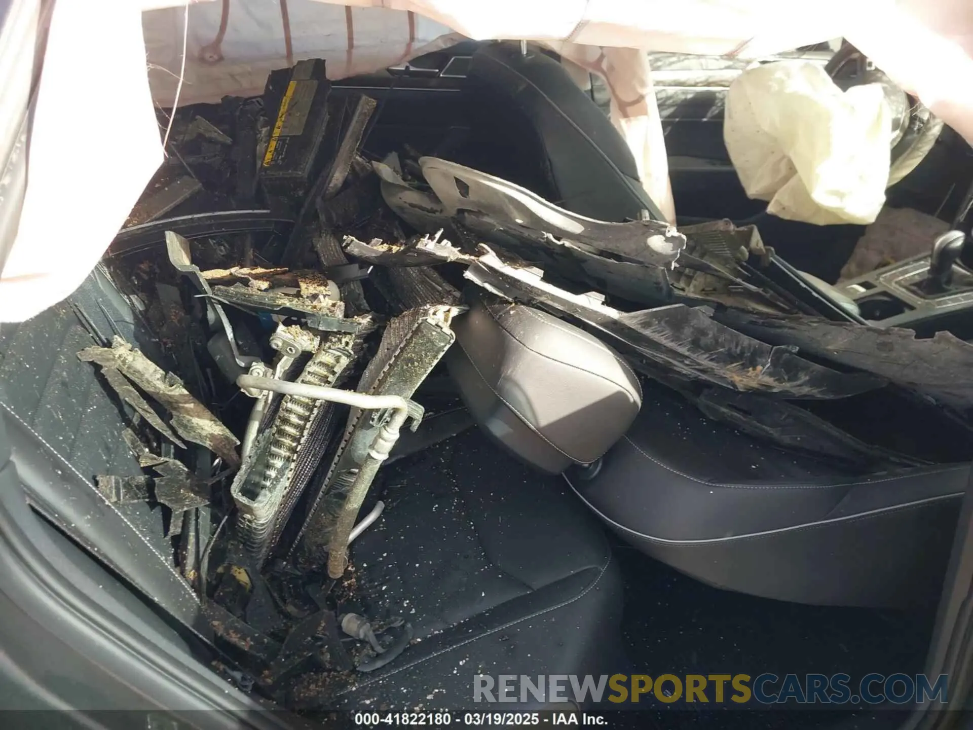 8 Photograph of a damaged car WVWDR7AN5LE014820 VOLKSWAGEN ARTEON 2020
