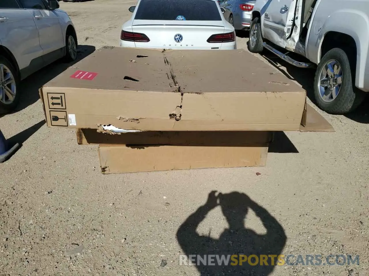 12 Photograph of a damaged car WVWTR7AN9LE017554 VOLKSWAGEN ARTEON 2020
