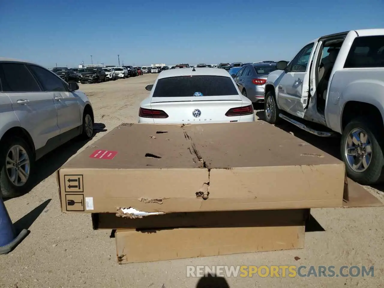 6 Photograph of a damaged car WVWTR7AN9LE017554 VOLKSWAGEN ARTEON 2020