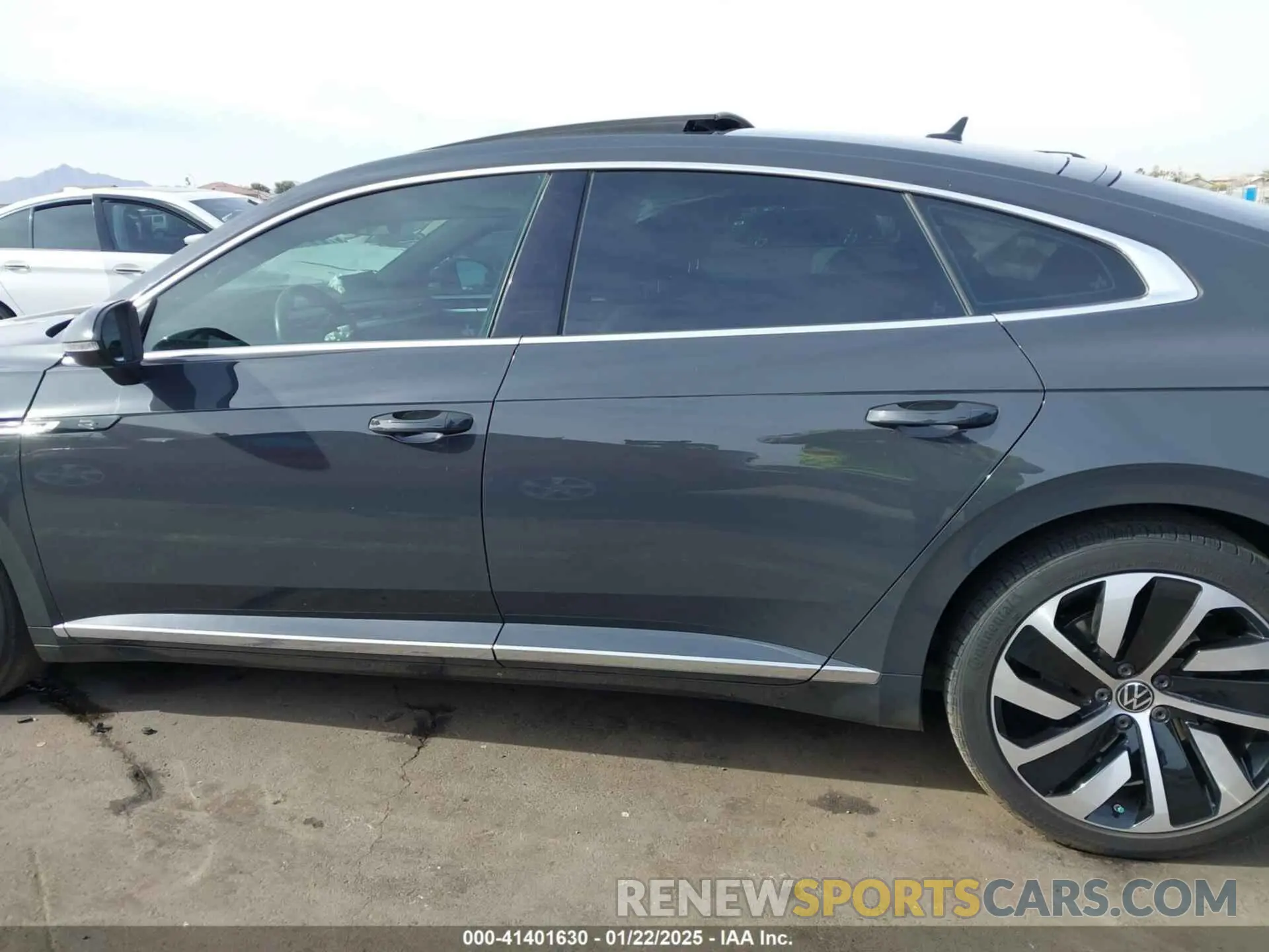 13 Photograph of a damaged car WVWHR7AN2ME004328 VOLKSWAGEN ARTEON 2021