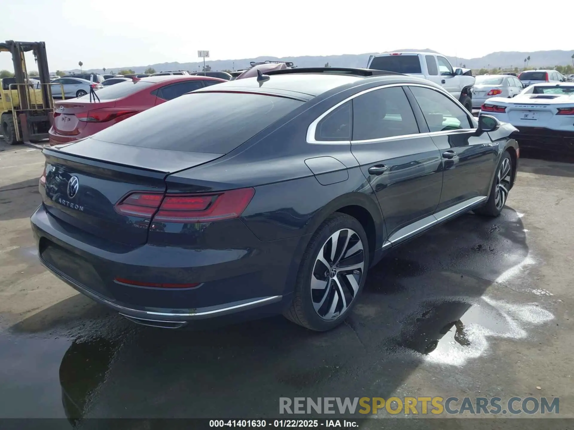 4 Photograph of a damaged car WVWHR7AN2ME004328 VOLKSWAGEN ARTEON 2021