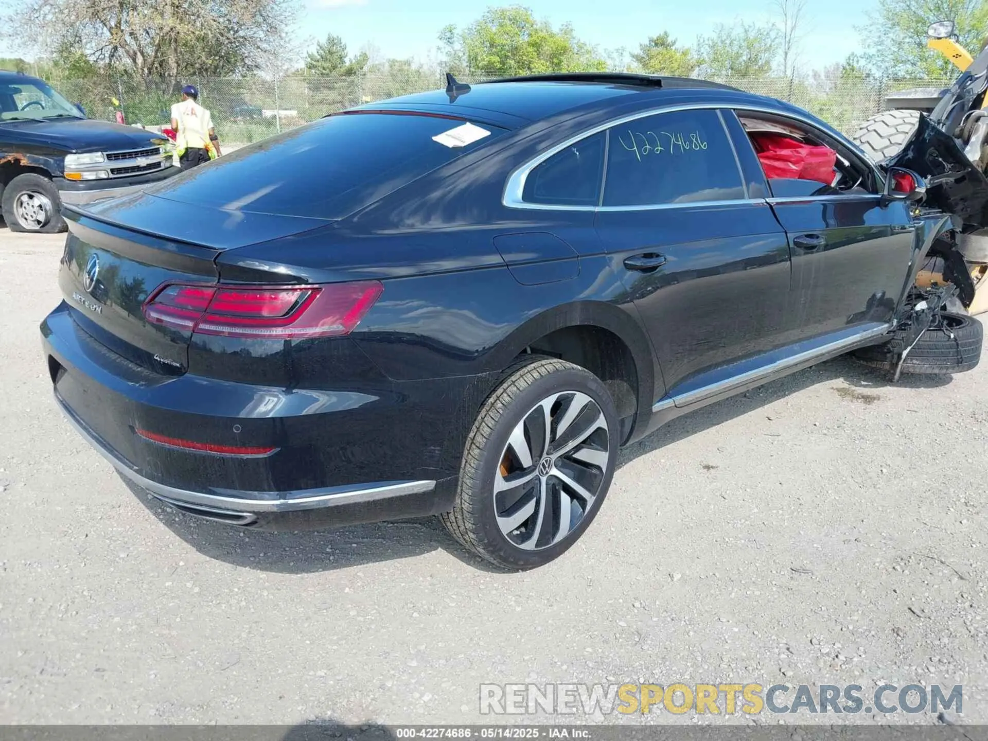 4 Photograph of a damaged car WVWSR7AN1ME005265 VOLKSWAGEN ARTEON 2021