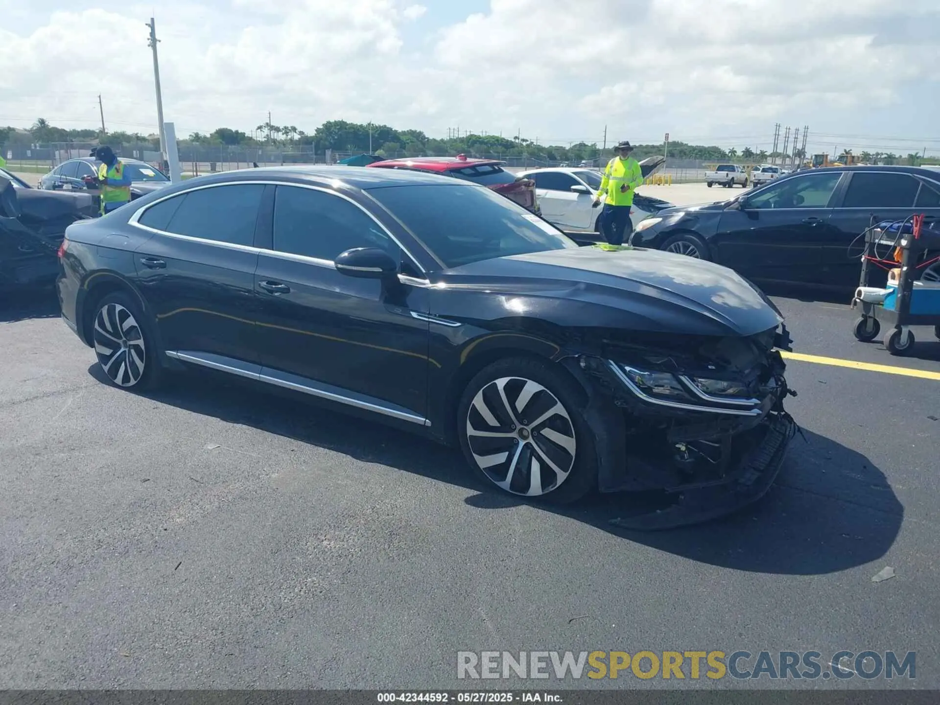 1 Photograph of a damaged car WVWSR7ANXME010268 VOLKSWAGEN ARTEON 2021