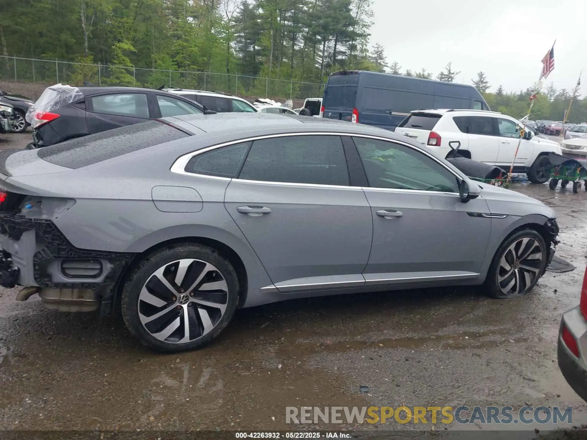 14 Photograph of a damaged car WVWAR7AN4NE012093 VOLKSWAGEN ARTEON 2022