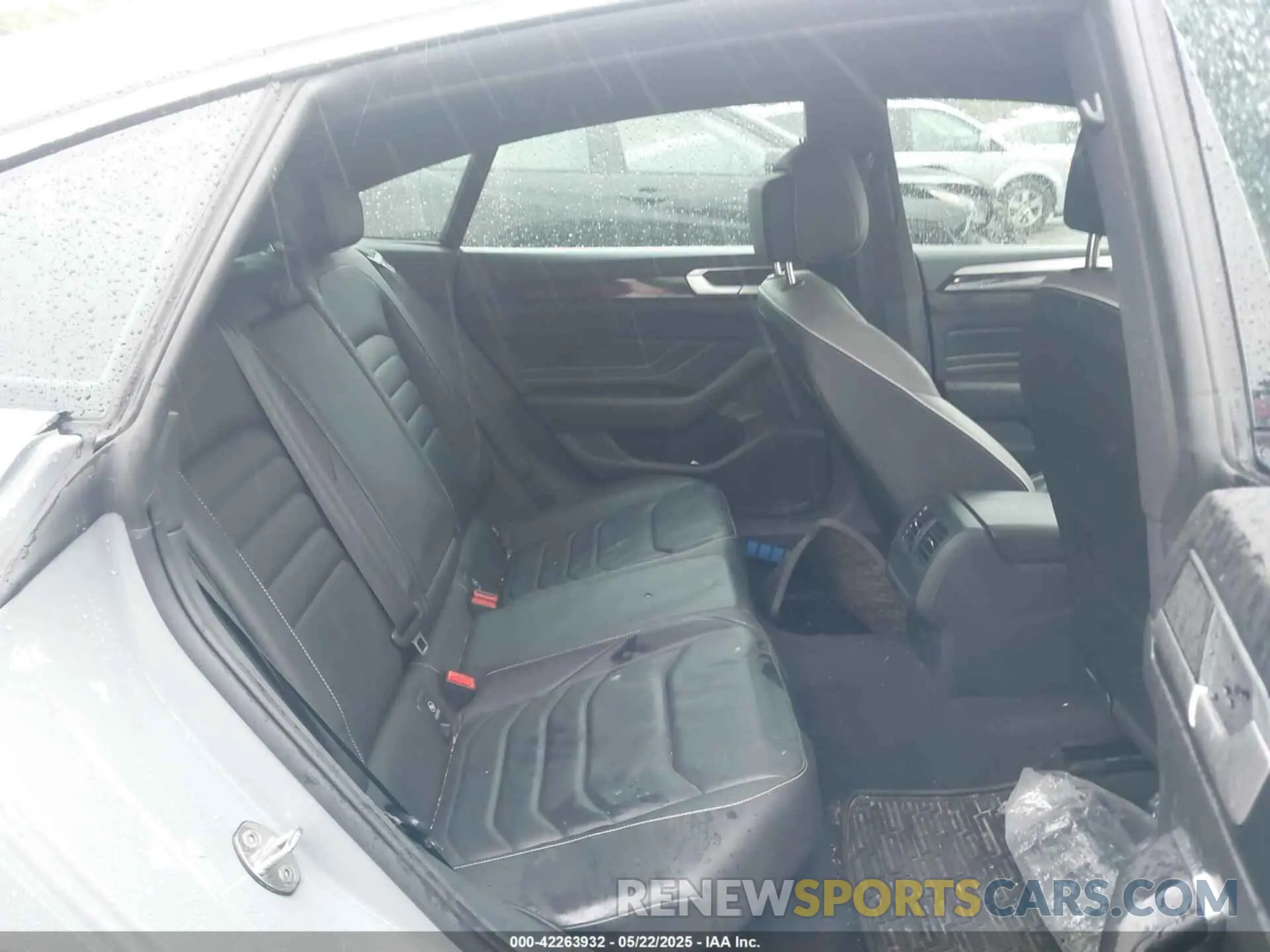 8 Photograph of a damaged car WVWAR7AN4NE012093 VOLKSWAGEN ARTEON 2022