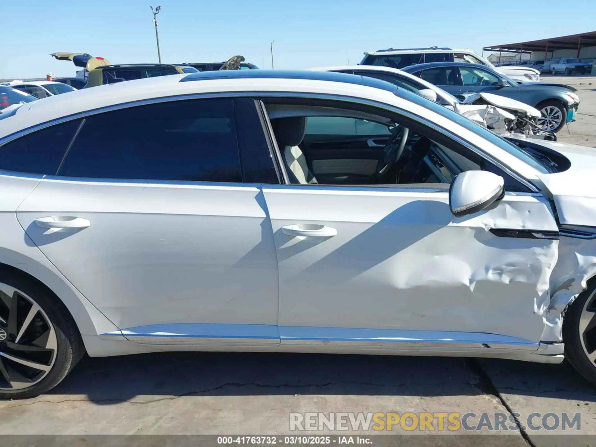 18 Photograph of a damaged car WVWTR7AN8PE003750 VOLKSWAGEN ARTEON 2023