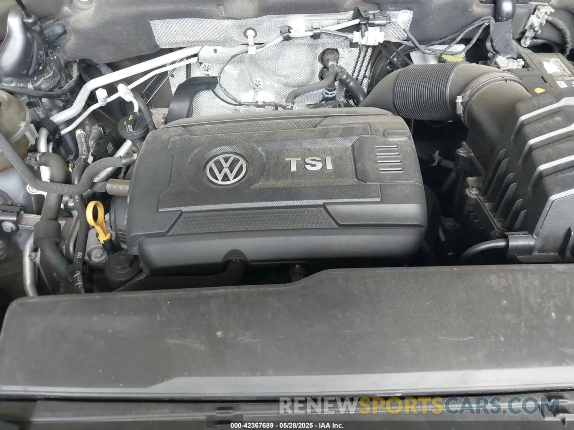 10 Photograph of a damaged car 1V2AP2CA2KC555726 VOLKSWAGEN ATLAS 2019