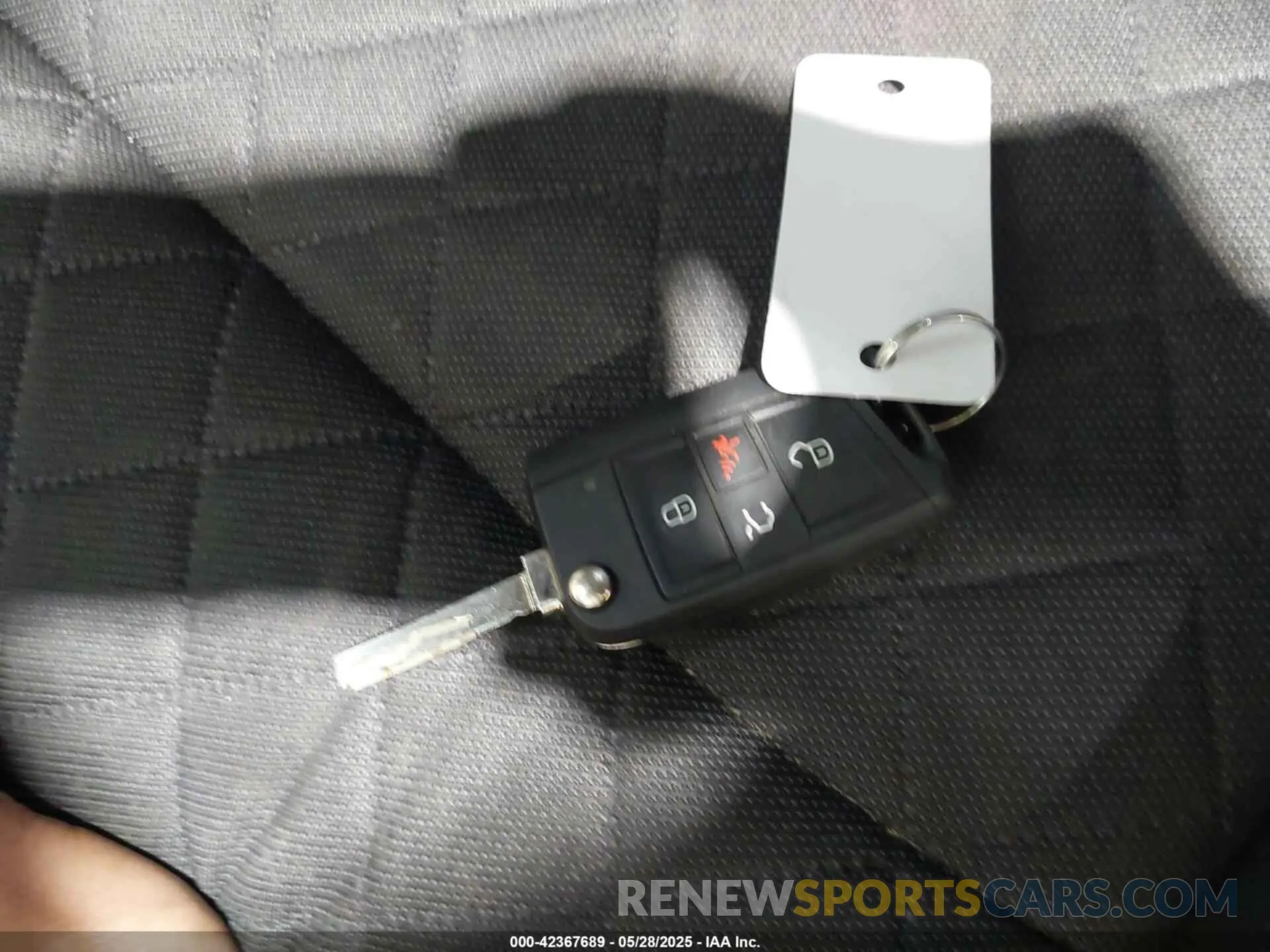 11 Photograph of a damaged car 1V2AP2CA2KC555726 VOLKSWAGEN ATLAS 2019