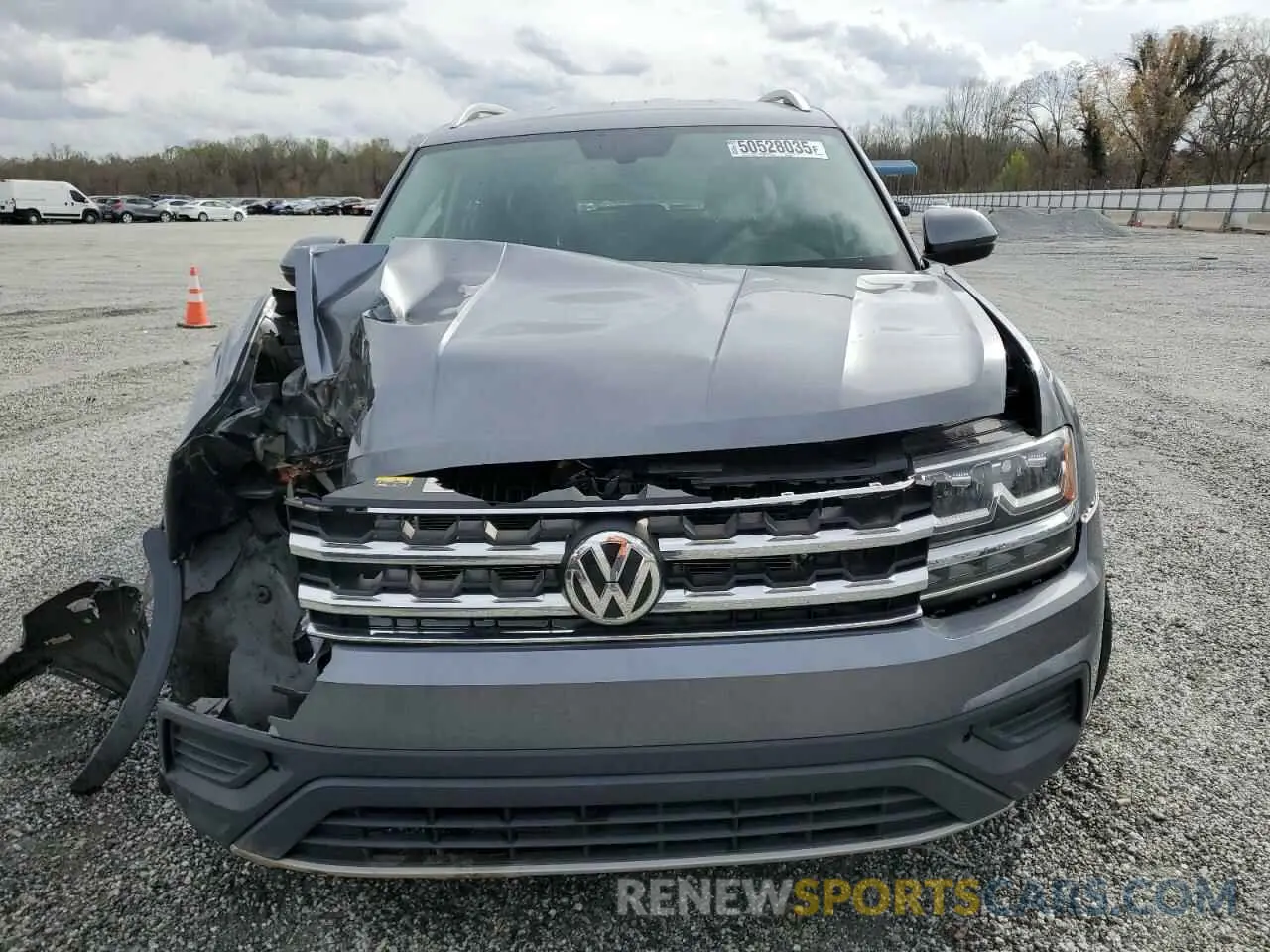 5 Photograph of a damaged car 1V2AP2CA5KC589952 VOLKSWAGEN ATLAS 2019