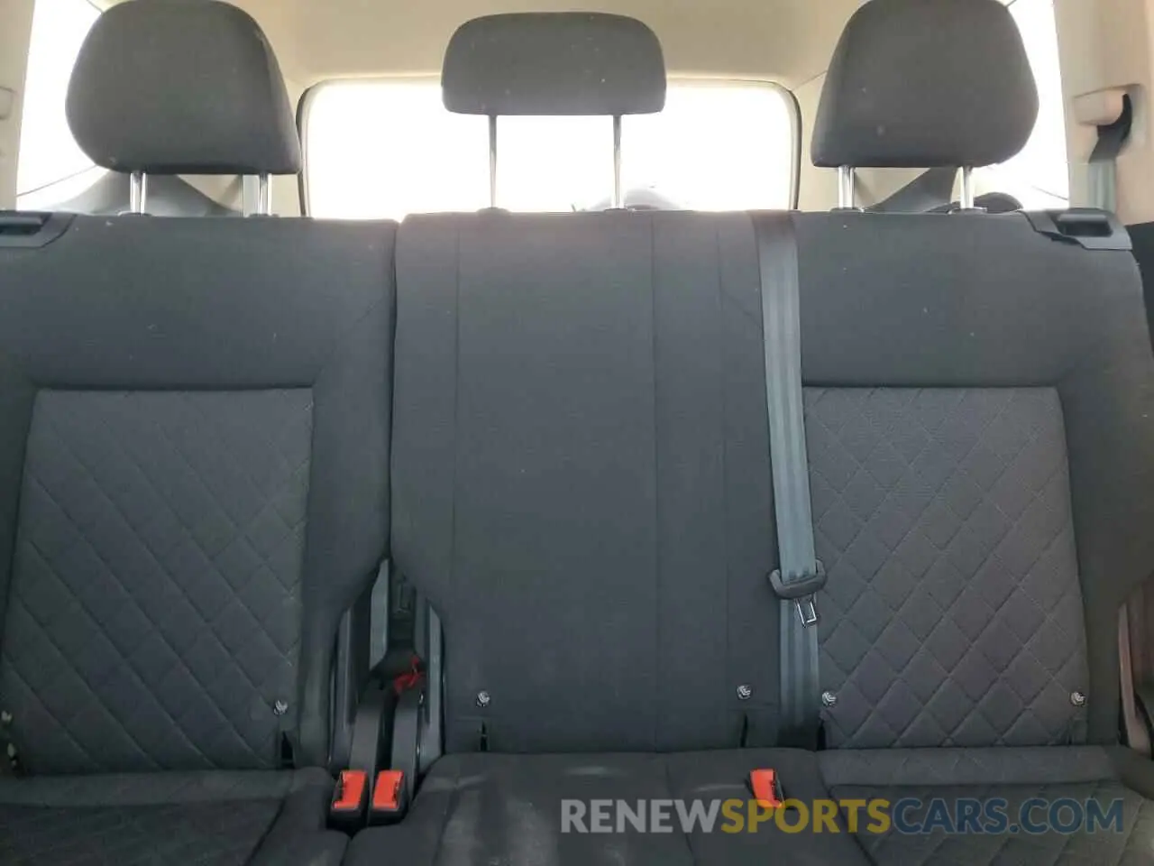 10 Photograph of a damaged car 1V2AP2CA8KC539269 VOLKSWAGEN ATLAS 2019