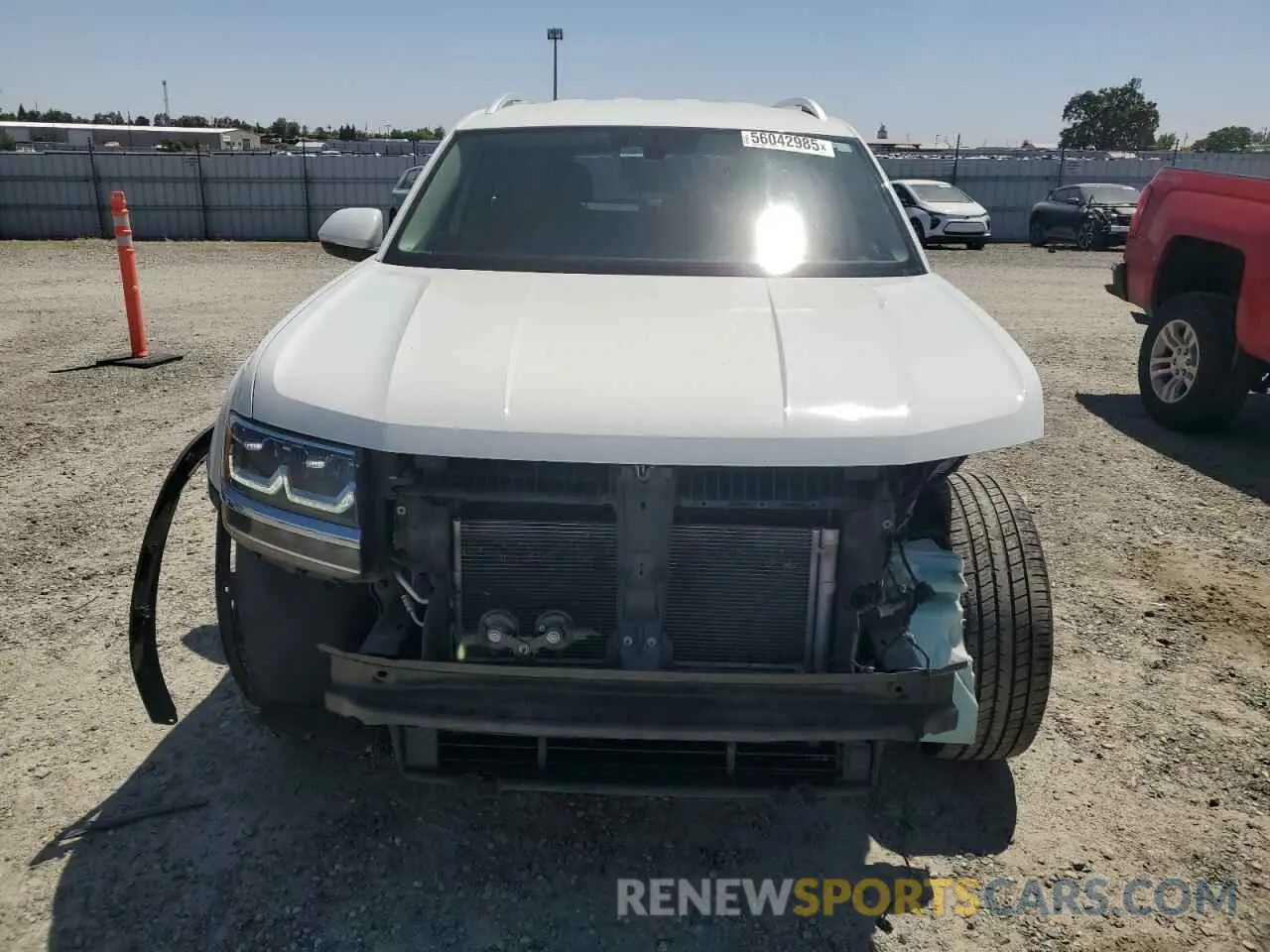 5 Photograph of a damaged car 1V2AP2CA8KC539269 VOLKSWAGEN ATLAS 2019