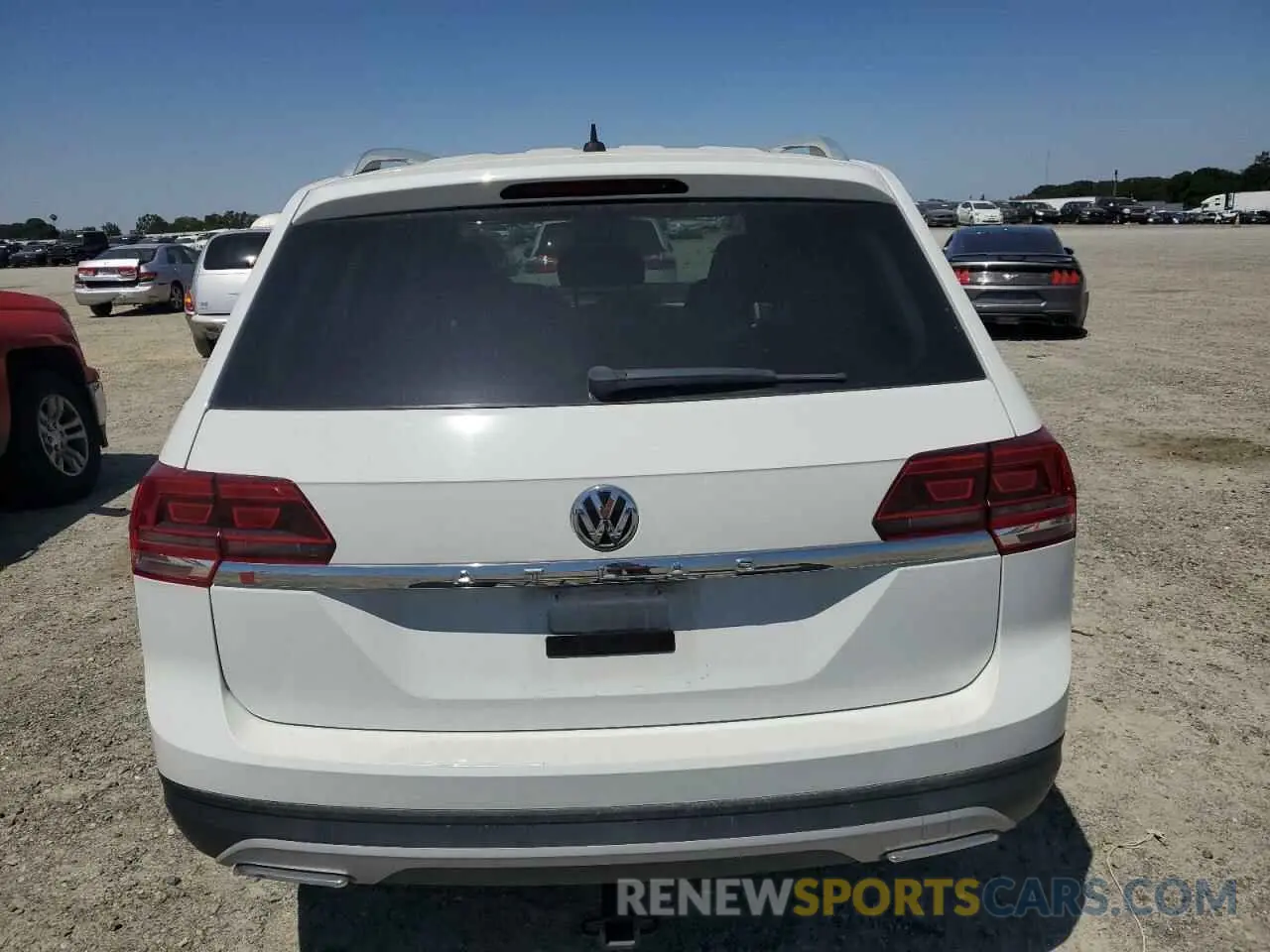 6 Photograph of a damaged car 1V2AP2CA8KC539269 VOLKSWAGEN ATLAS 2019