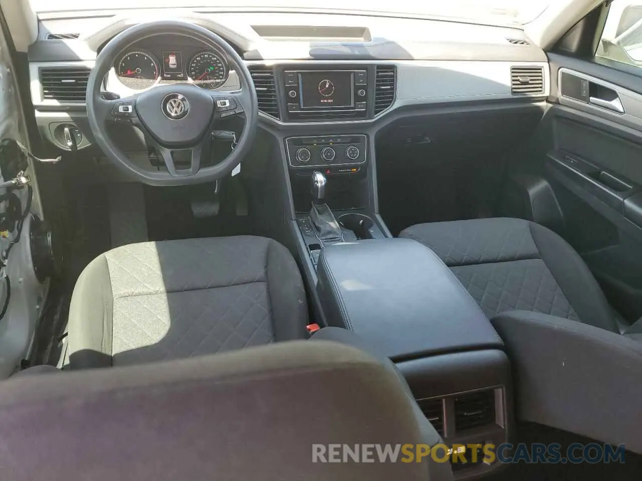 8 Photograph of a damaged car 1V2AP2CA8KC539269 VOLKSWAGEN ATLAS 2019