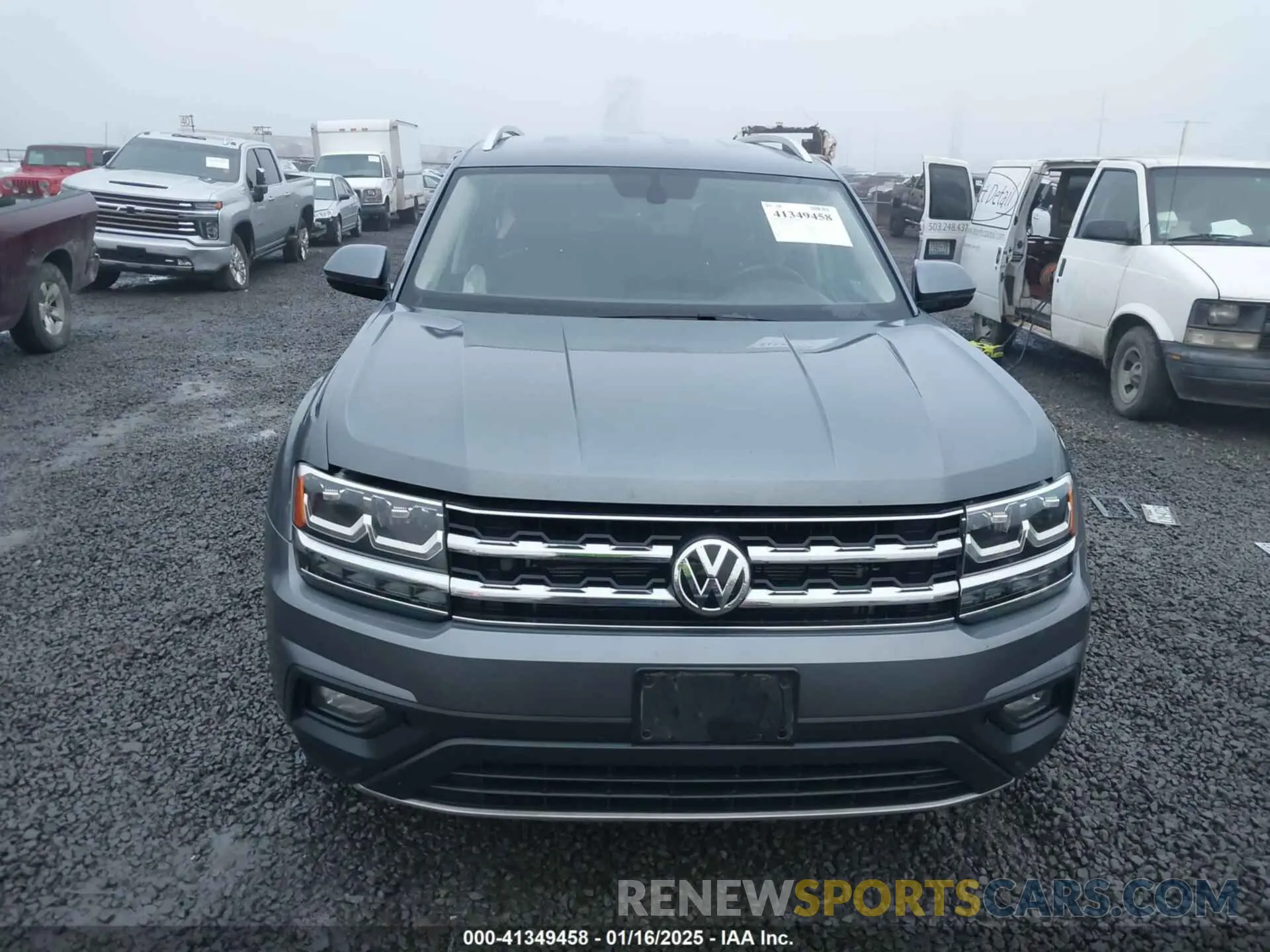 13 Photograph of a damaged car 1V2DR2CA1KC534969 VOLKSWAGEN ATLAS 2019